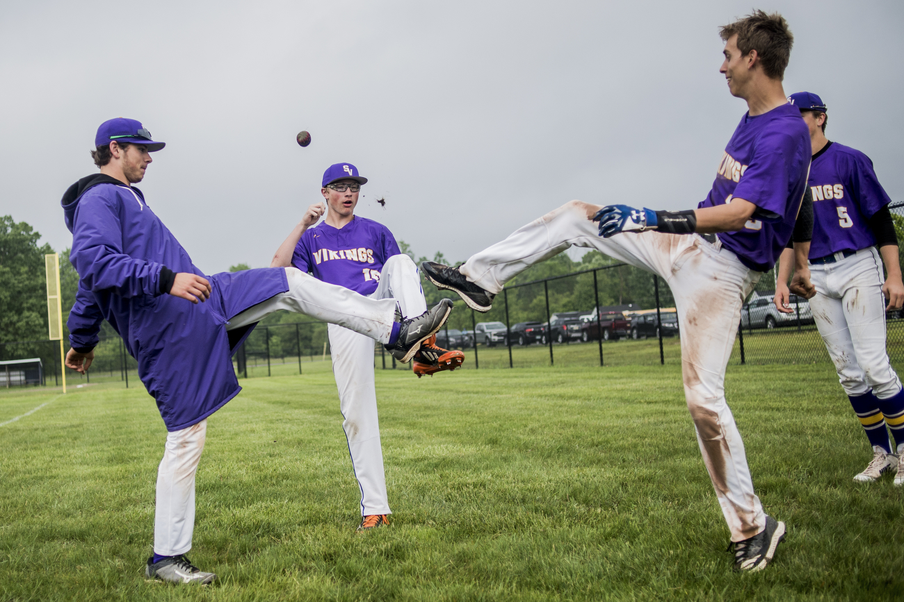 Clio boys baseball takes down Saginaw Swan Valley 43 in Division 2