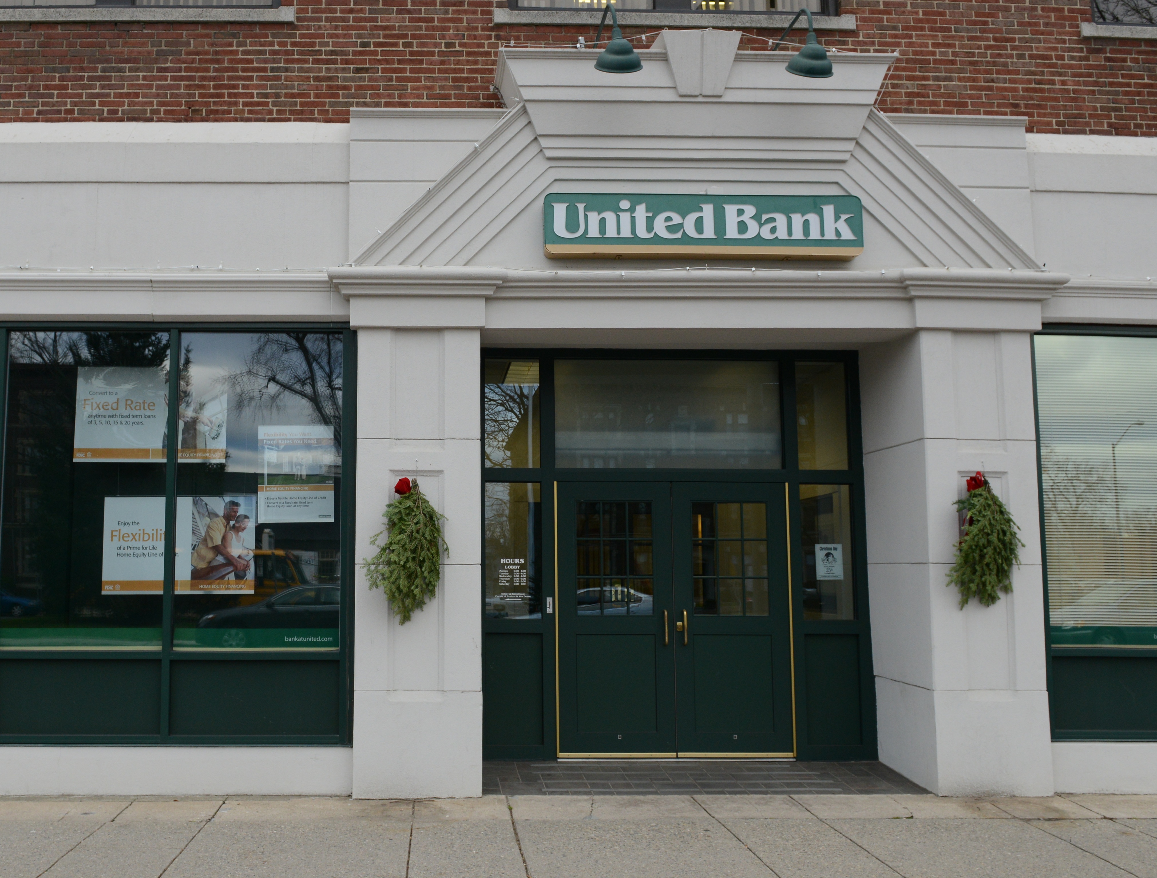 United Bank puts former West Springfield headquarters up for sale ...