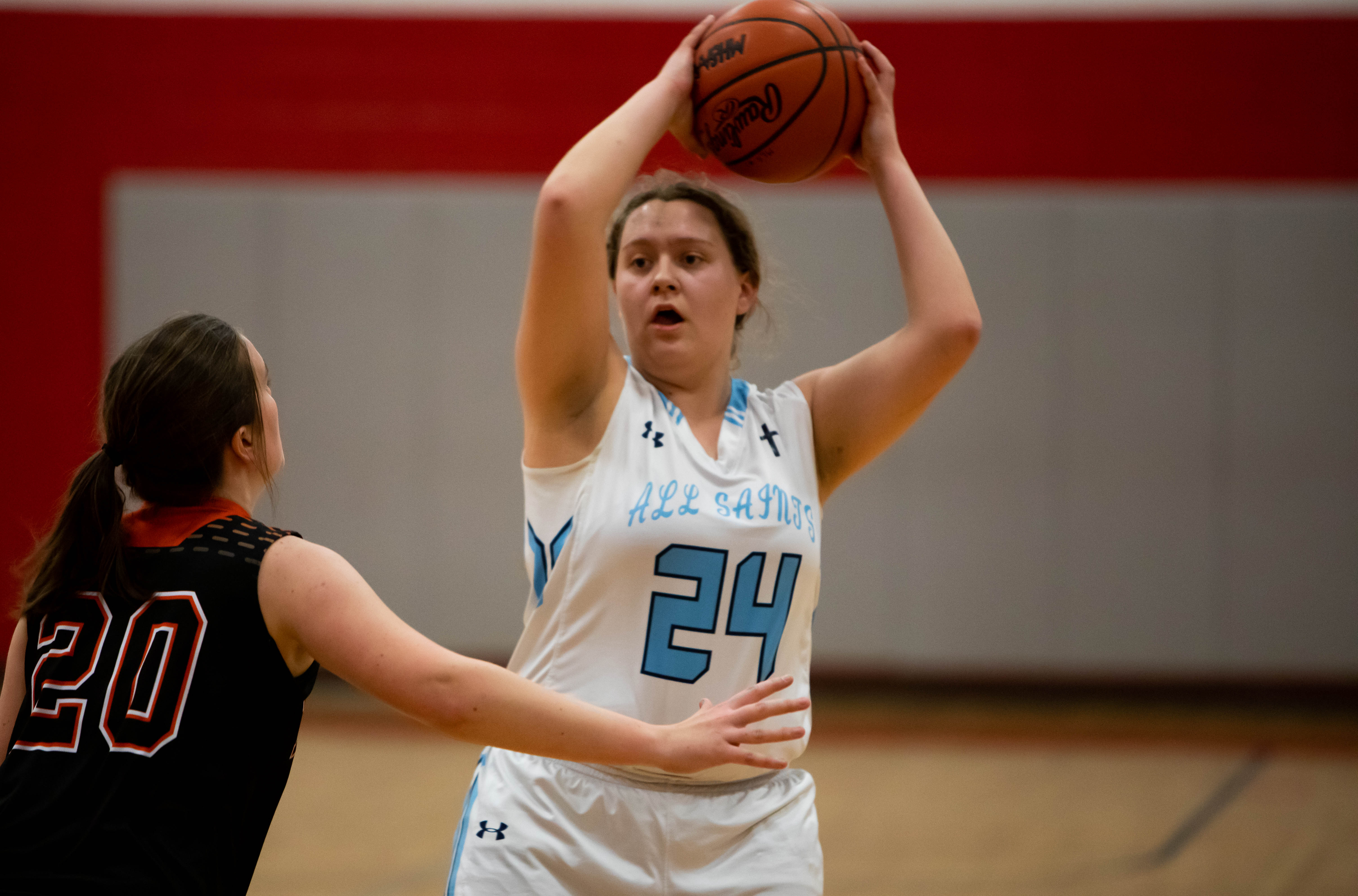 Merrill Vandals defeat Bay City All Saints to advance in district