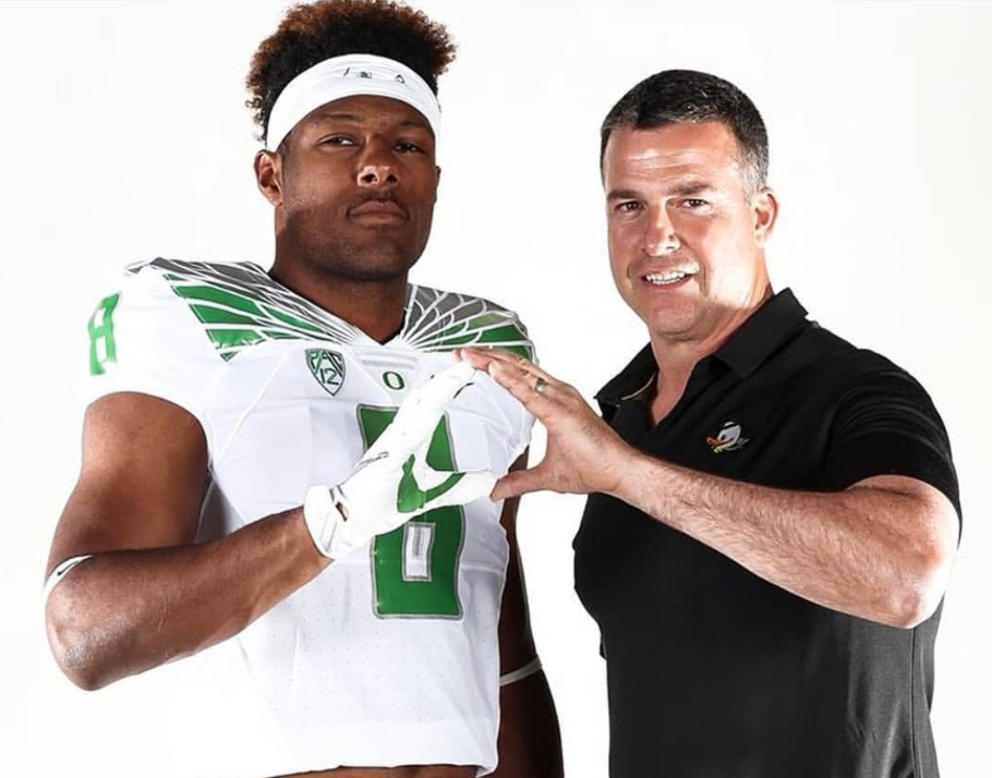 It S Official Kayvon Thibodeaux Espn S No 1 Overall Prospect Signs With Oregon Ducks Oregonlive Com It S Official Kayvon Thibodeaux Espn S No 1 Overall Prospect Signs With Oregon Ducks Oregonlive Com