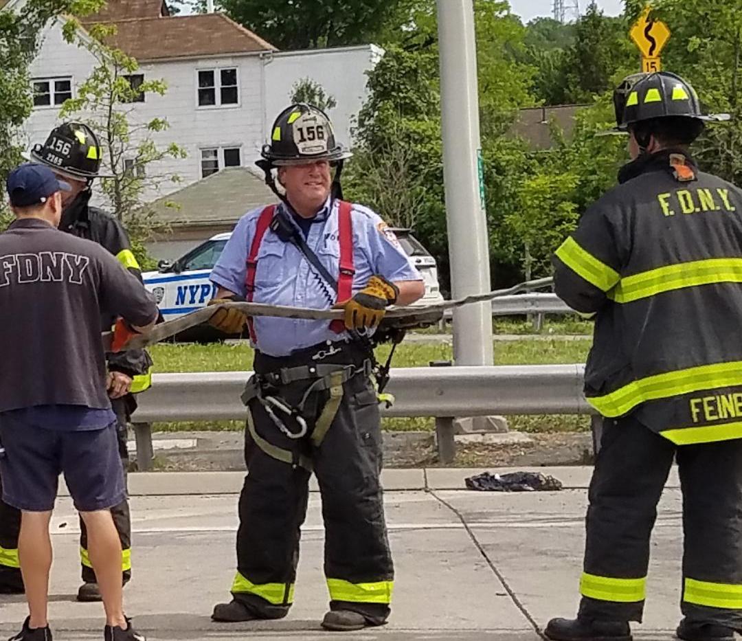 Bus fire on Staten Island Expressway