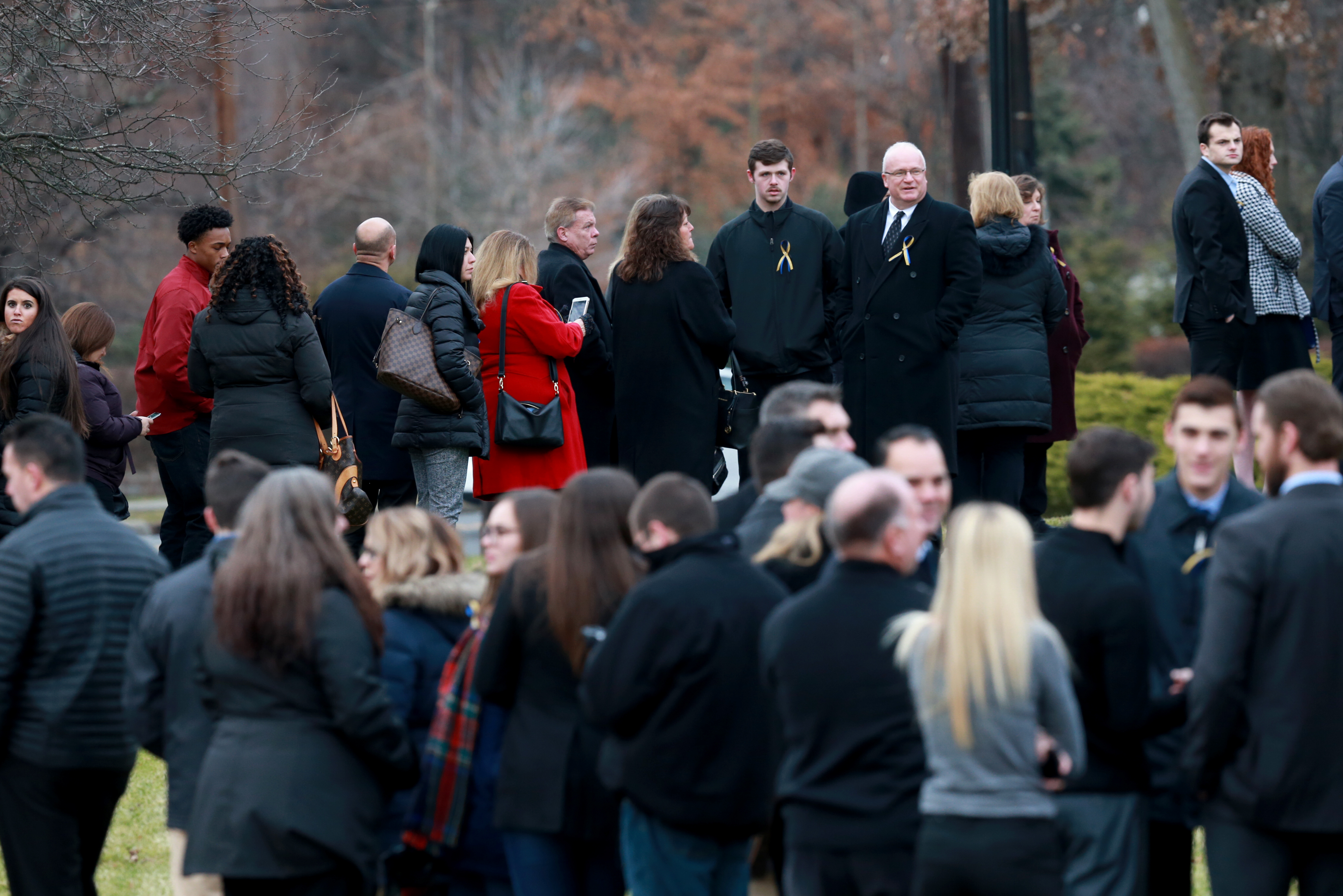 Hundreds line up in cold to say final goodbye to college student - nj.com