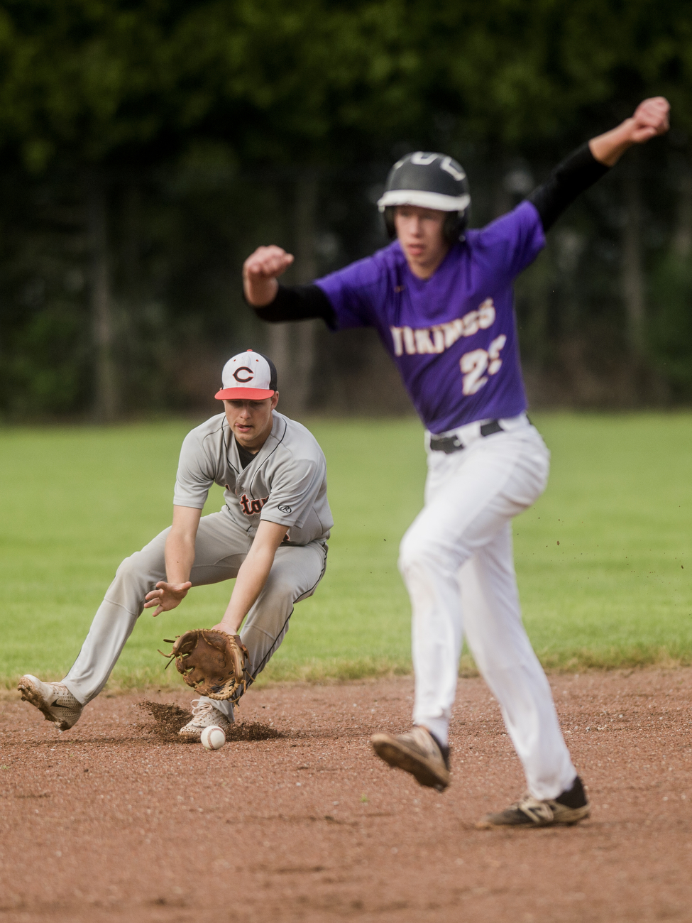 Clio boys baseball takes down Saginaw Swan Valley 43 in Division 2