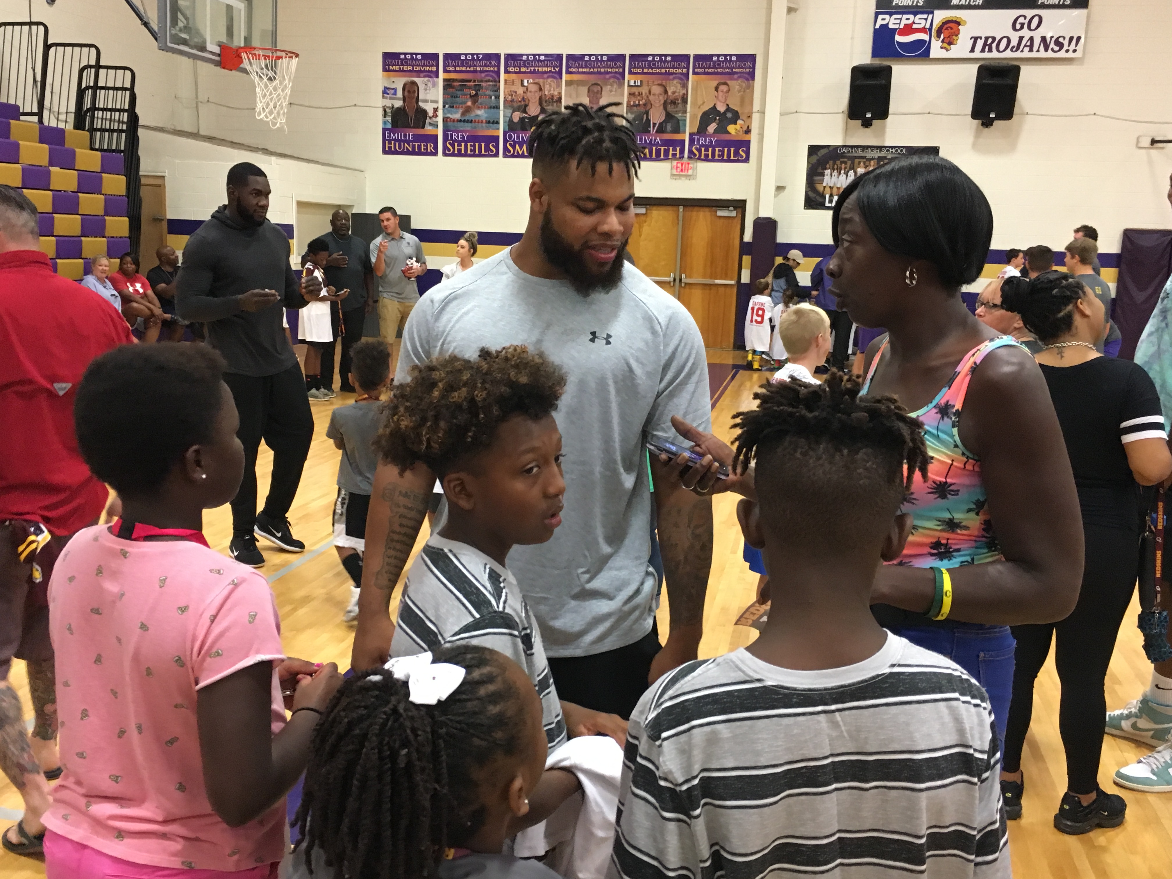 Daphne NFL Alumni Football Camp