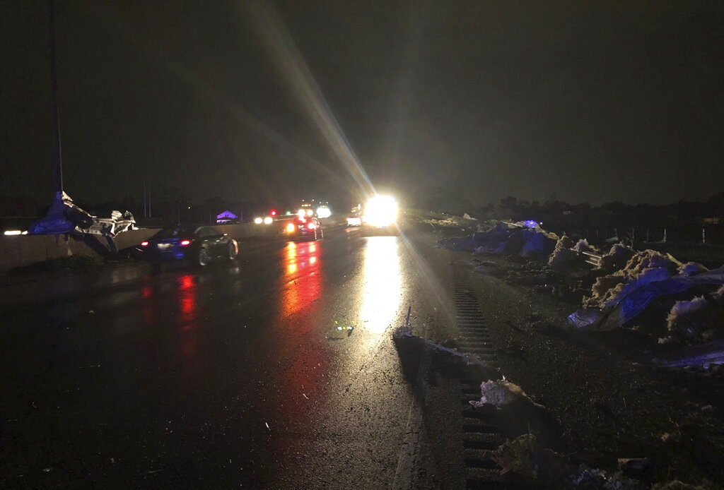 Tornadoes leave trail of destruction across Ohio, Indiana - oregonlive.com