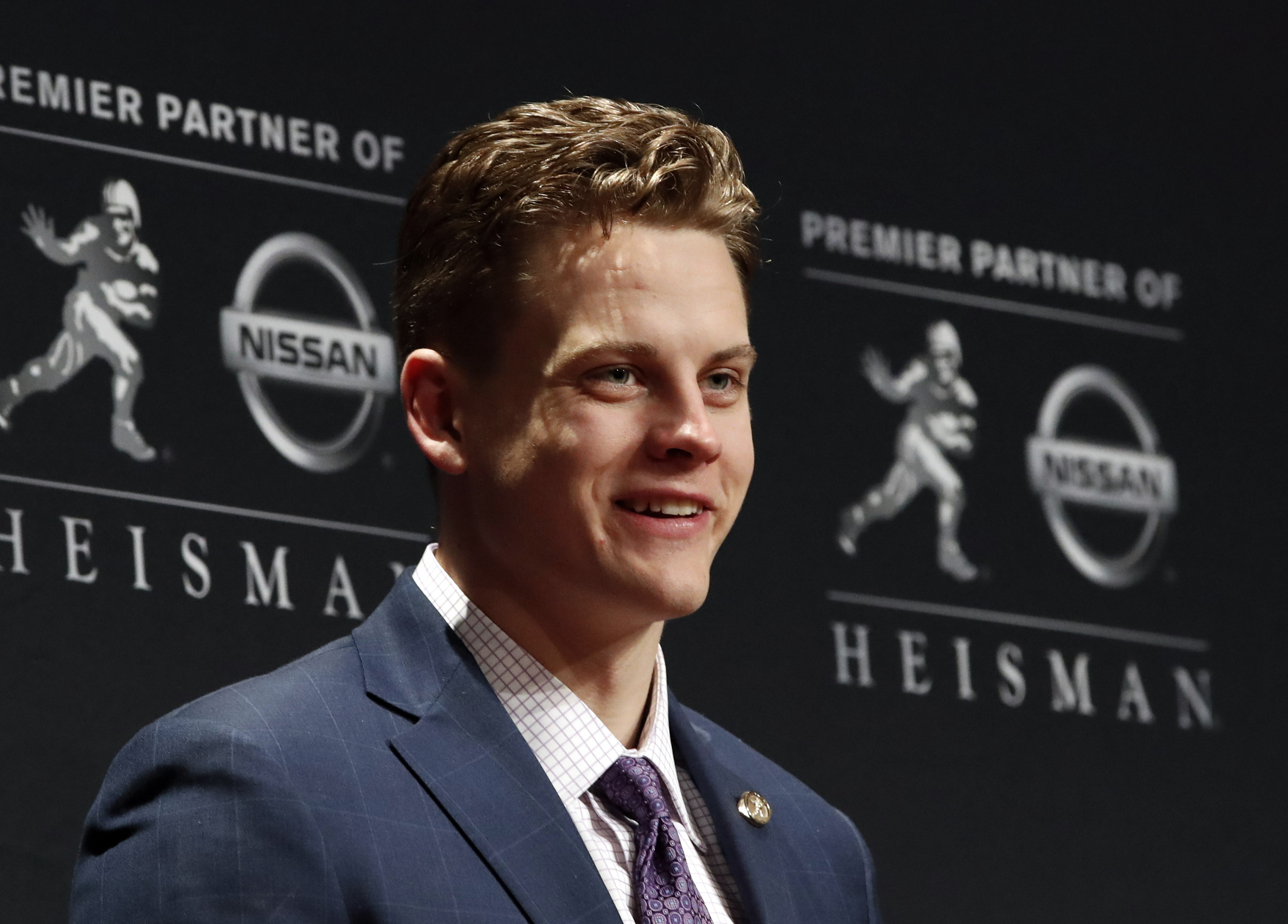 Donations top $350K to Ohio food pantry after Joe Burrow's Heisman speech -  mlive.com