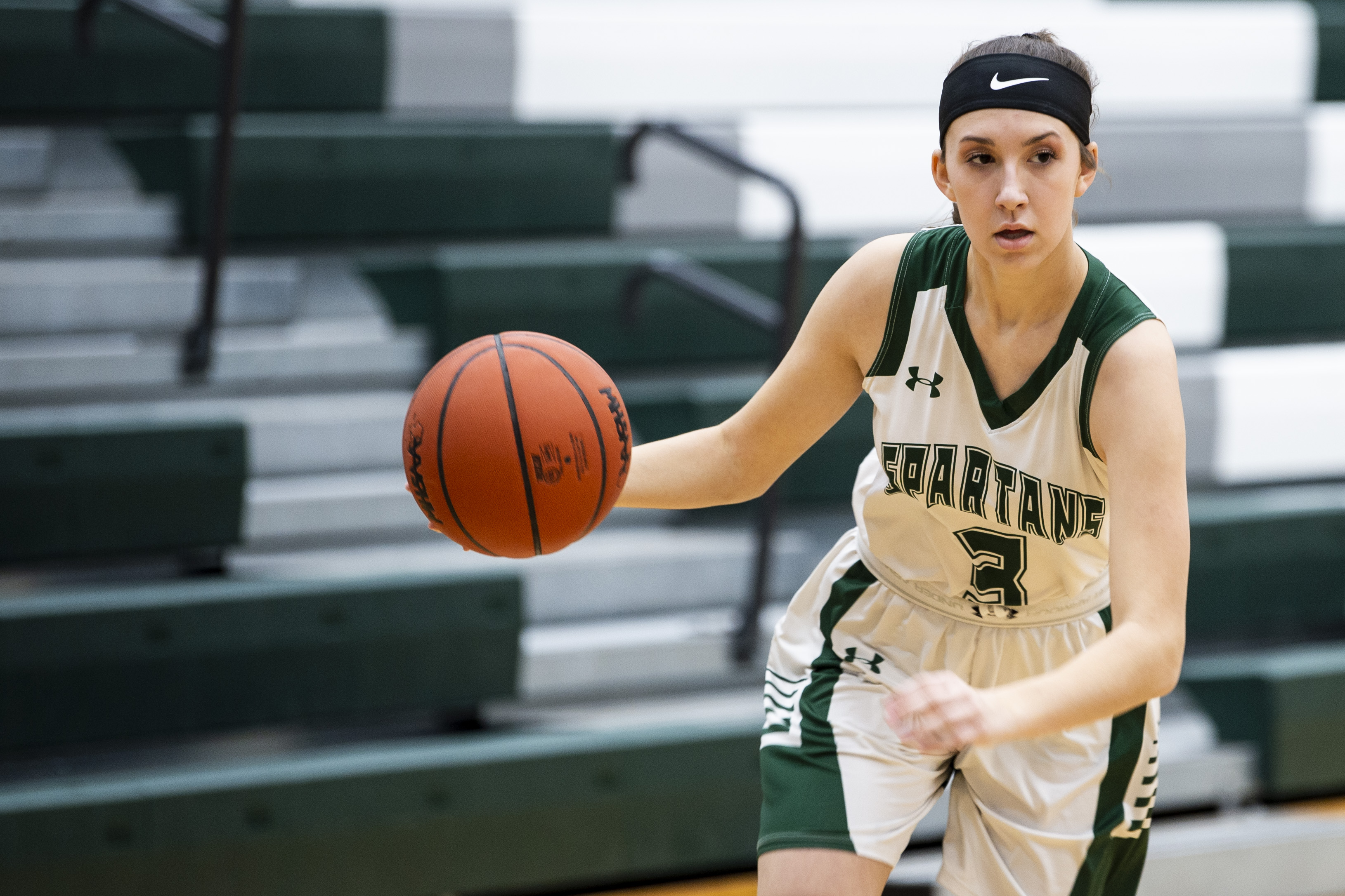 Pinconning's Lauren Laures scores 1,000 varsity basketball points
