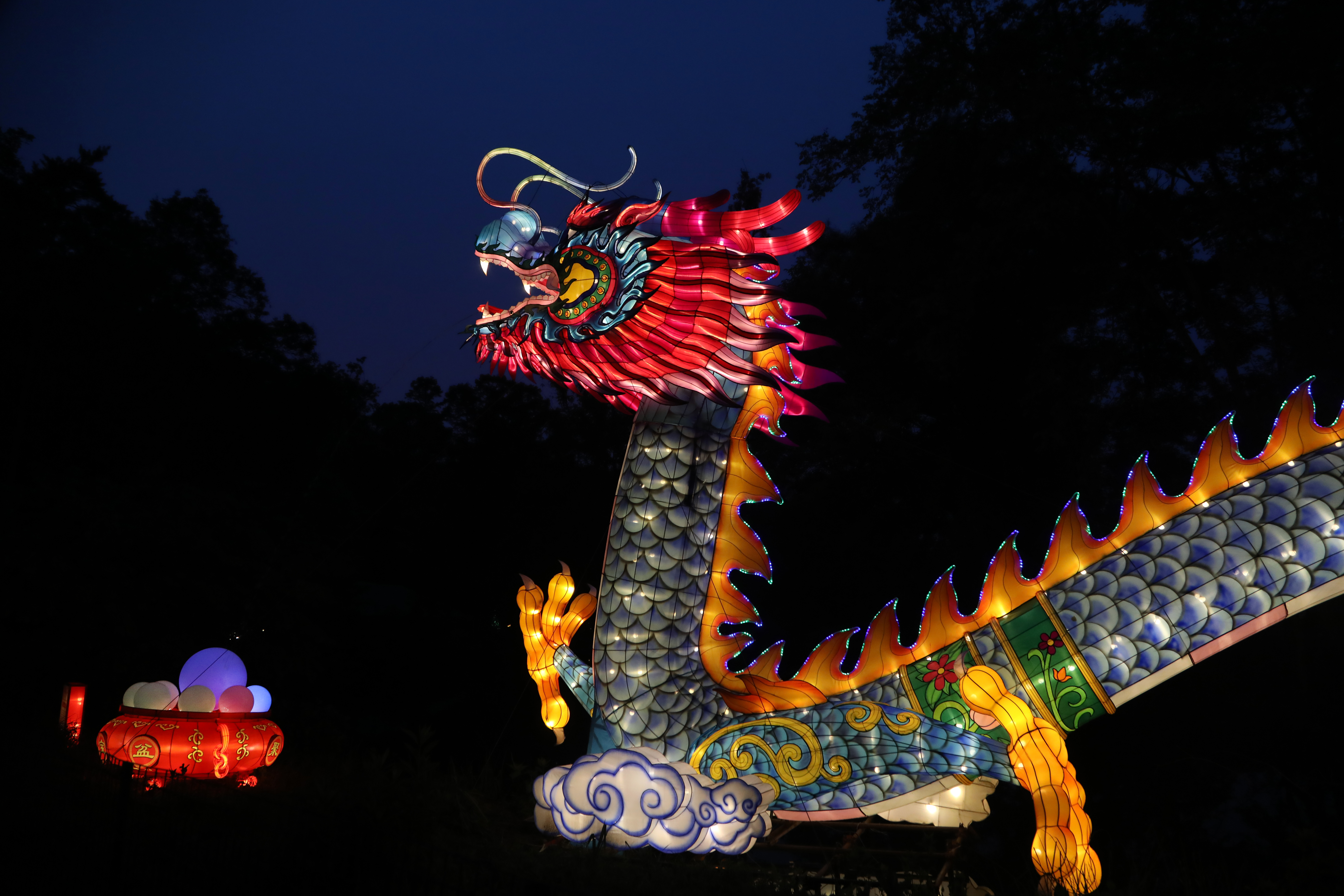 Asian Lantern Festival returns to Cleveland Metroparks Zoo, with