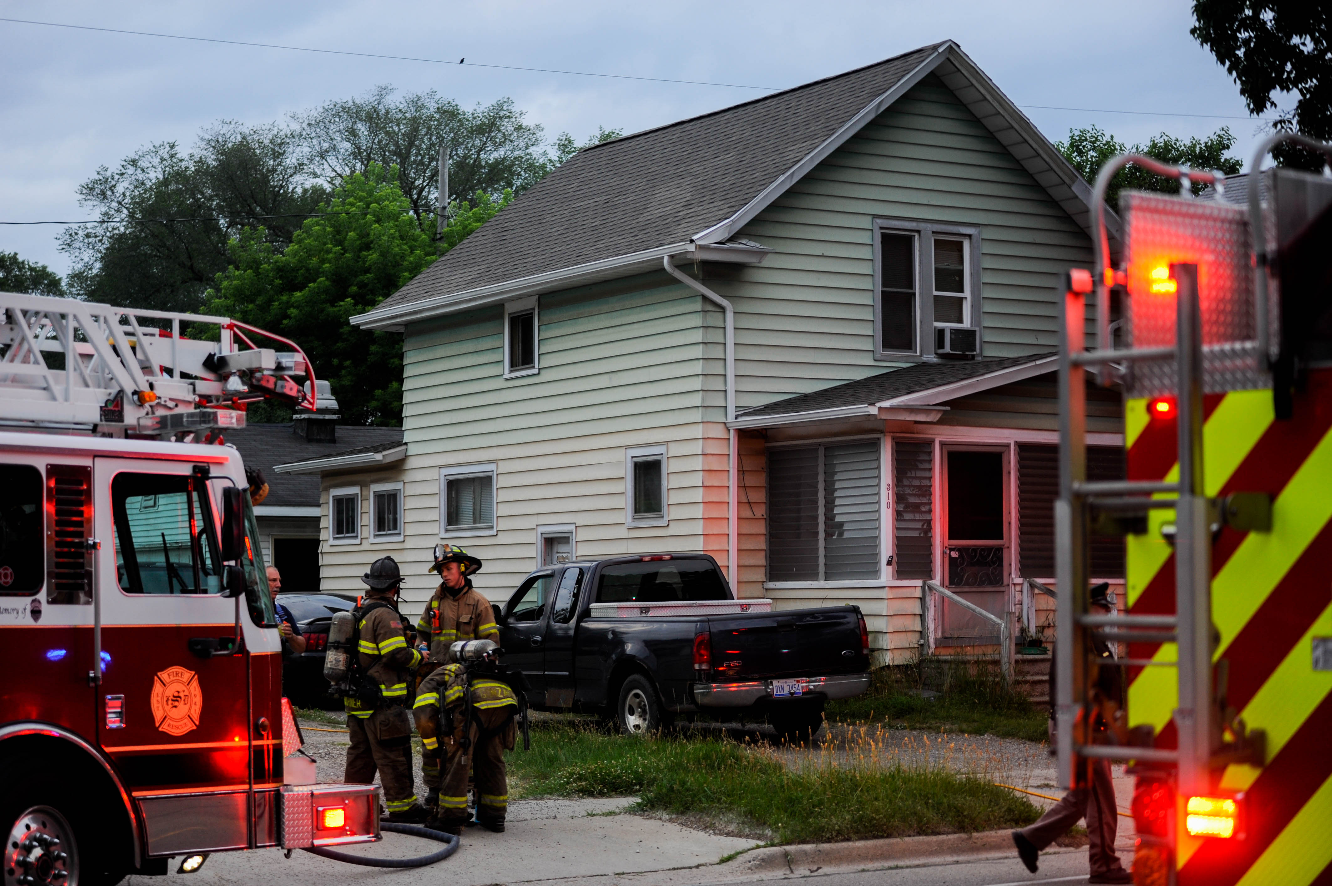 Summit and Jackson fire crews respond to fire on McDevitt Avenue ...