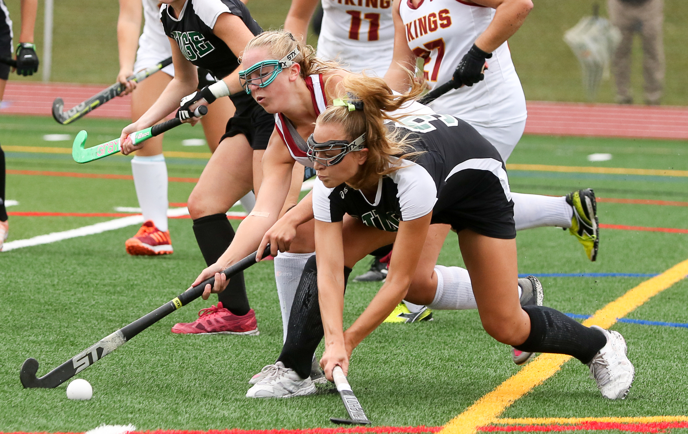 Field Hockey Ridge at Voorhees on September 12