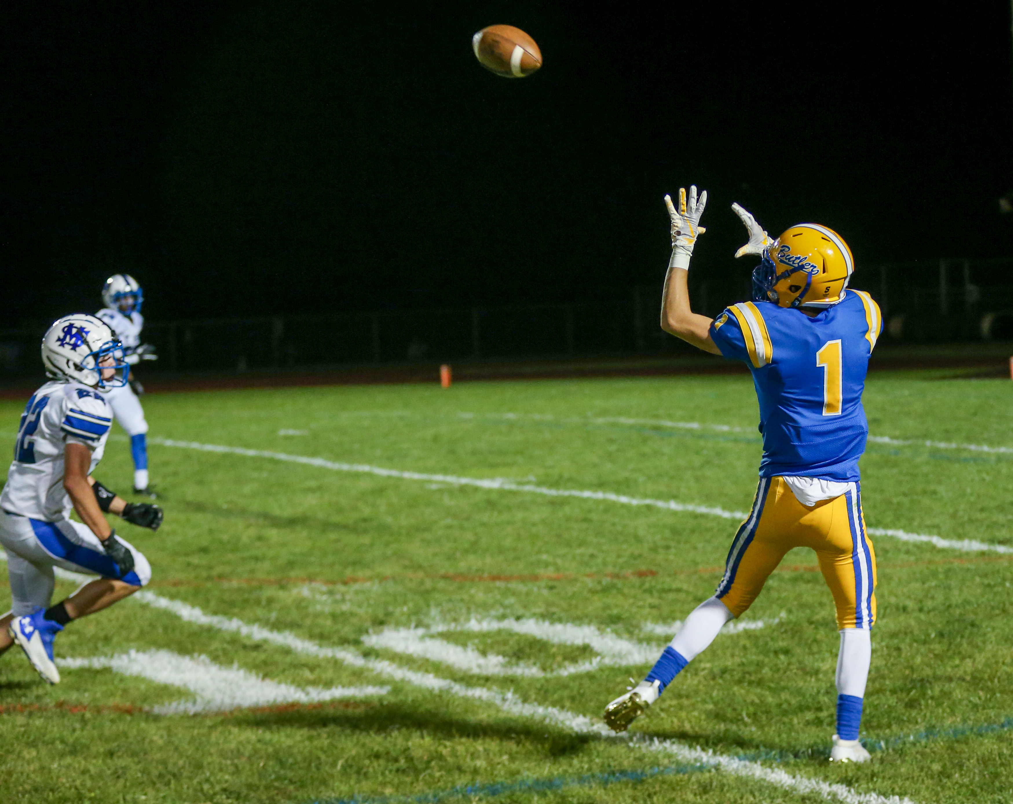 Friday night football: Butler defeats St. Mary, 62-28 - nj.com
