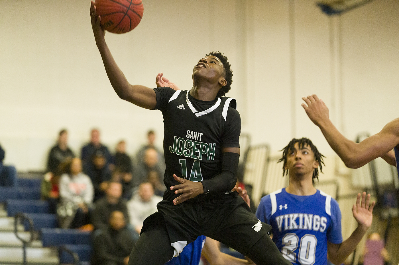 Union Catholic vs. St. Joseph's (Metuchen) Hearts 2 Hands Invitational ...