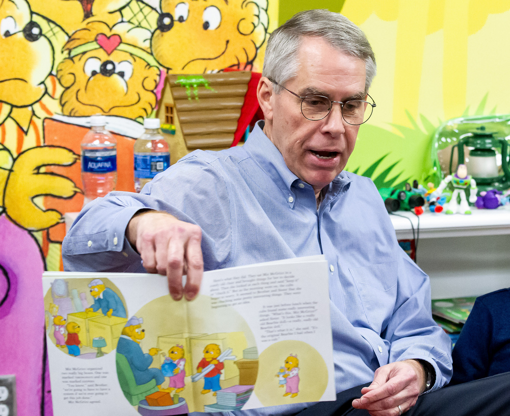 The Berenstain Bears Treehouse unveiled at Giant - pennlive.com