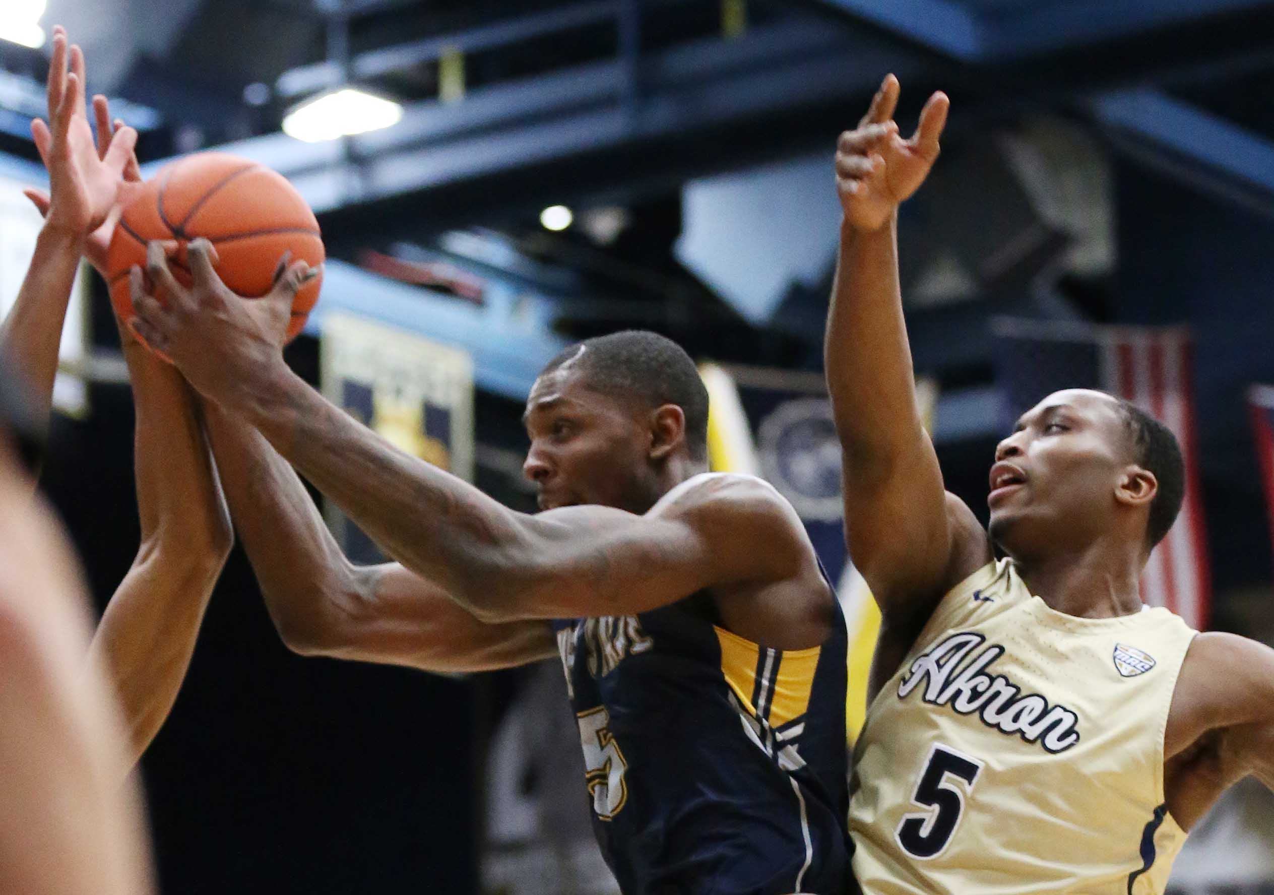 Kent State University vs. University of Akron, March 6, 2020 ...