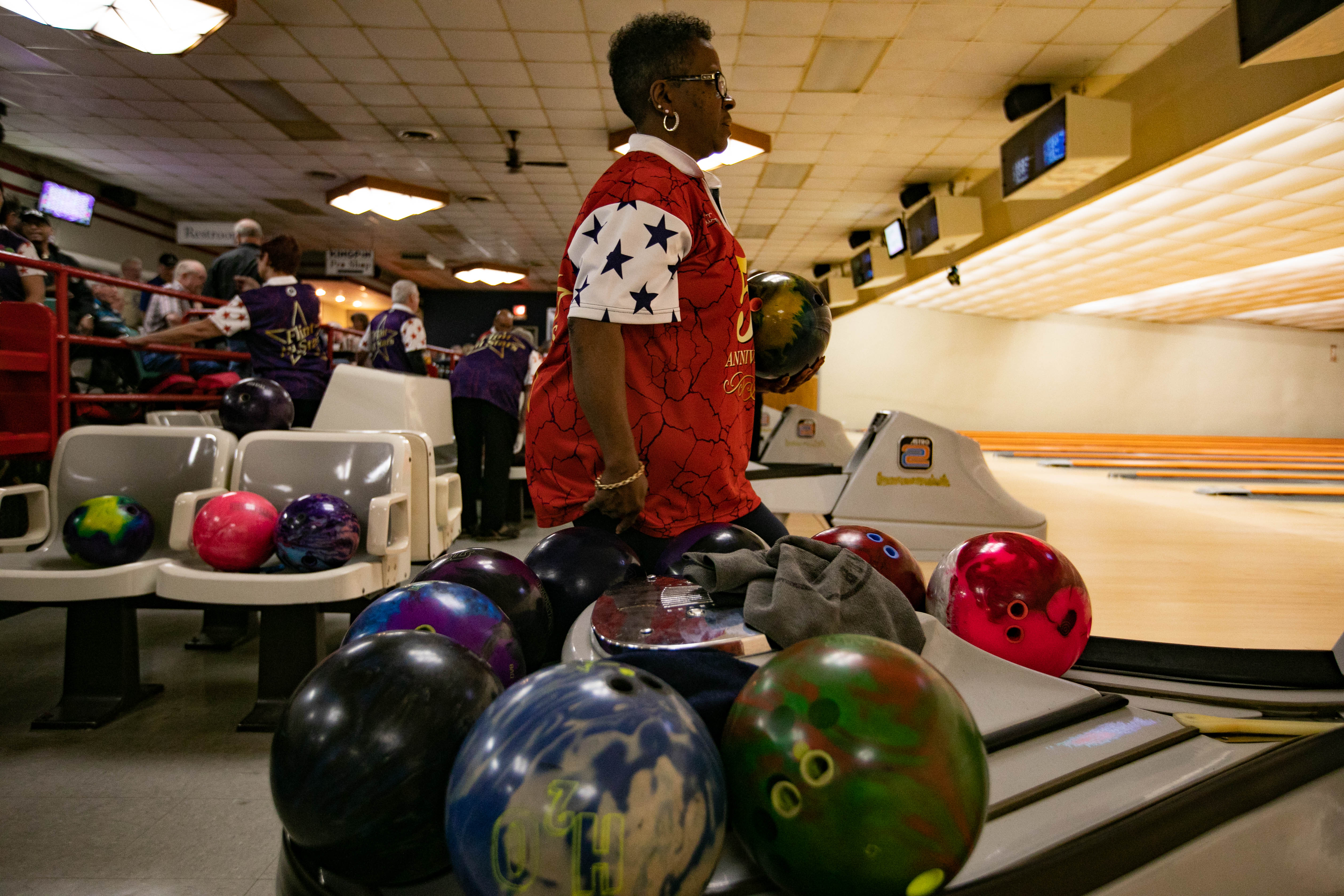 Flint and Saginaw AllStars celebrate 50 years of Bowling