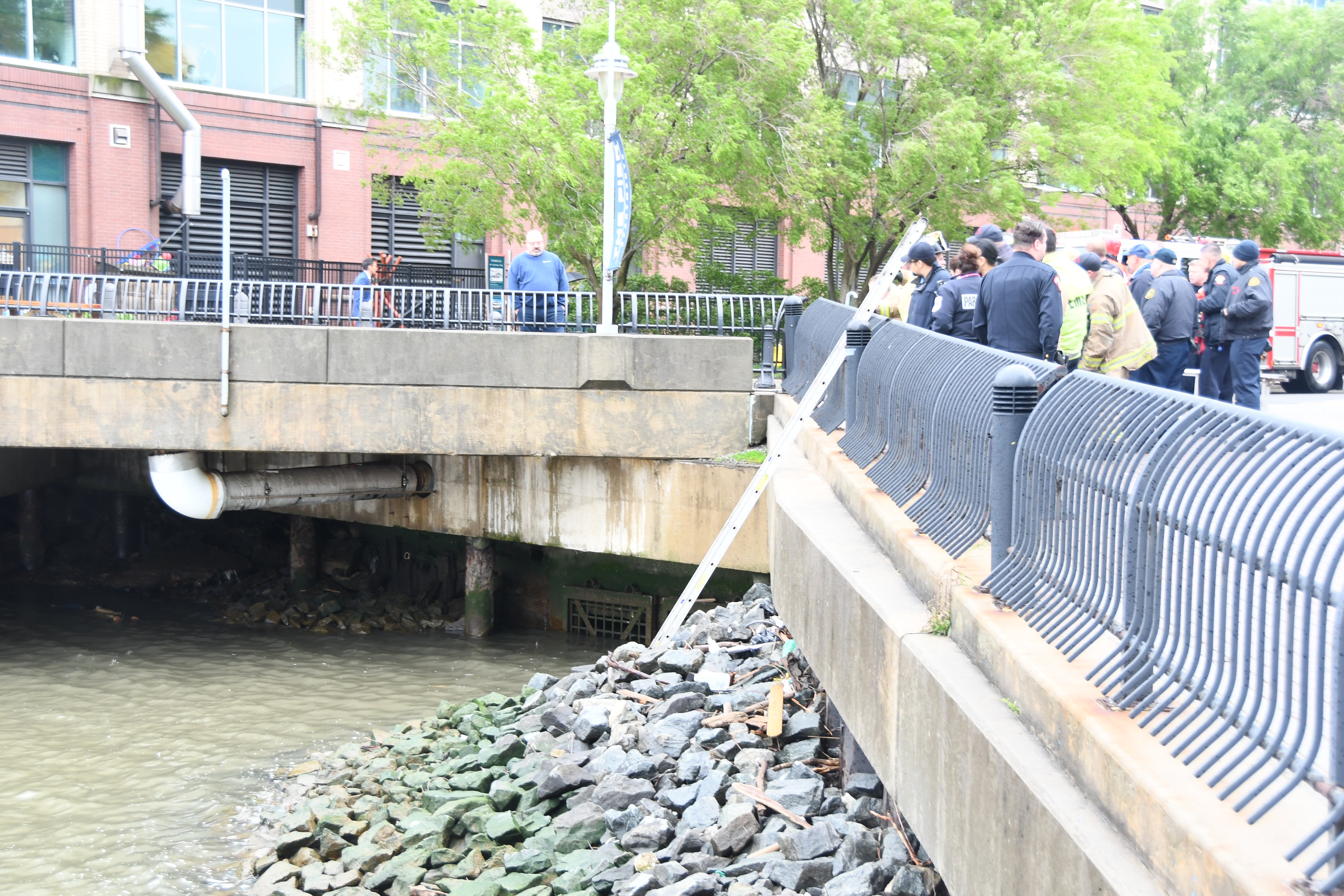 Body pulled from Hudson River - nj.com