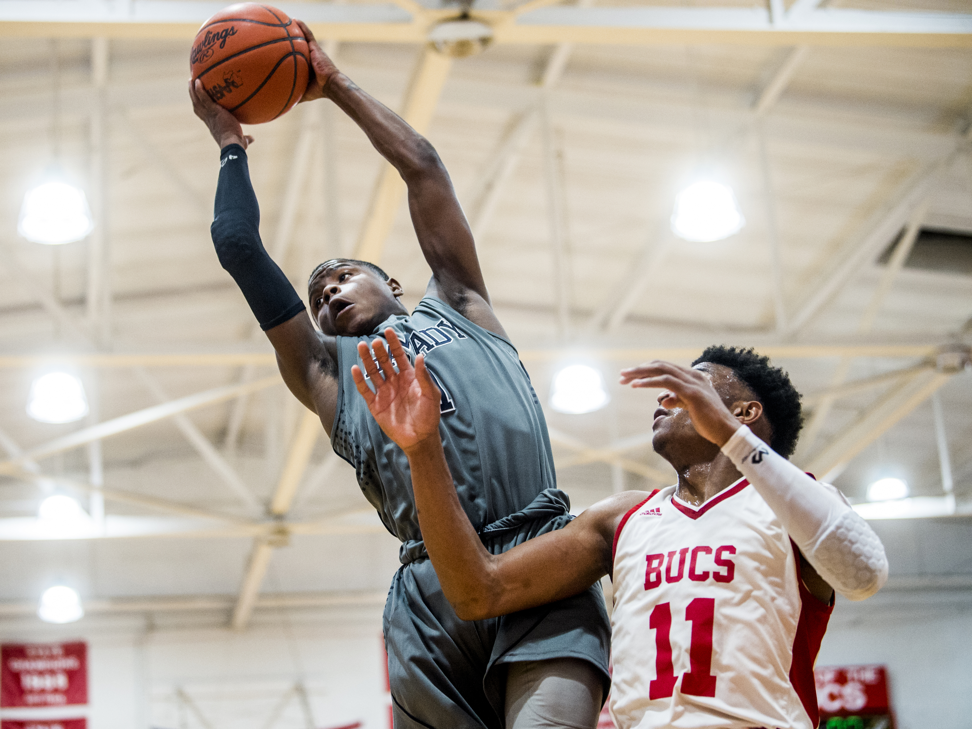 Beecher boys basketball handles Flint Hamady in 79-37 victory - mlive.com