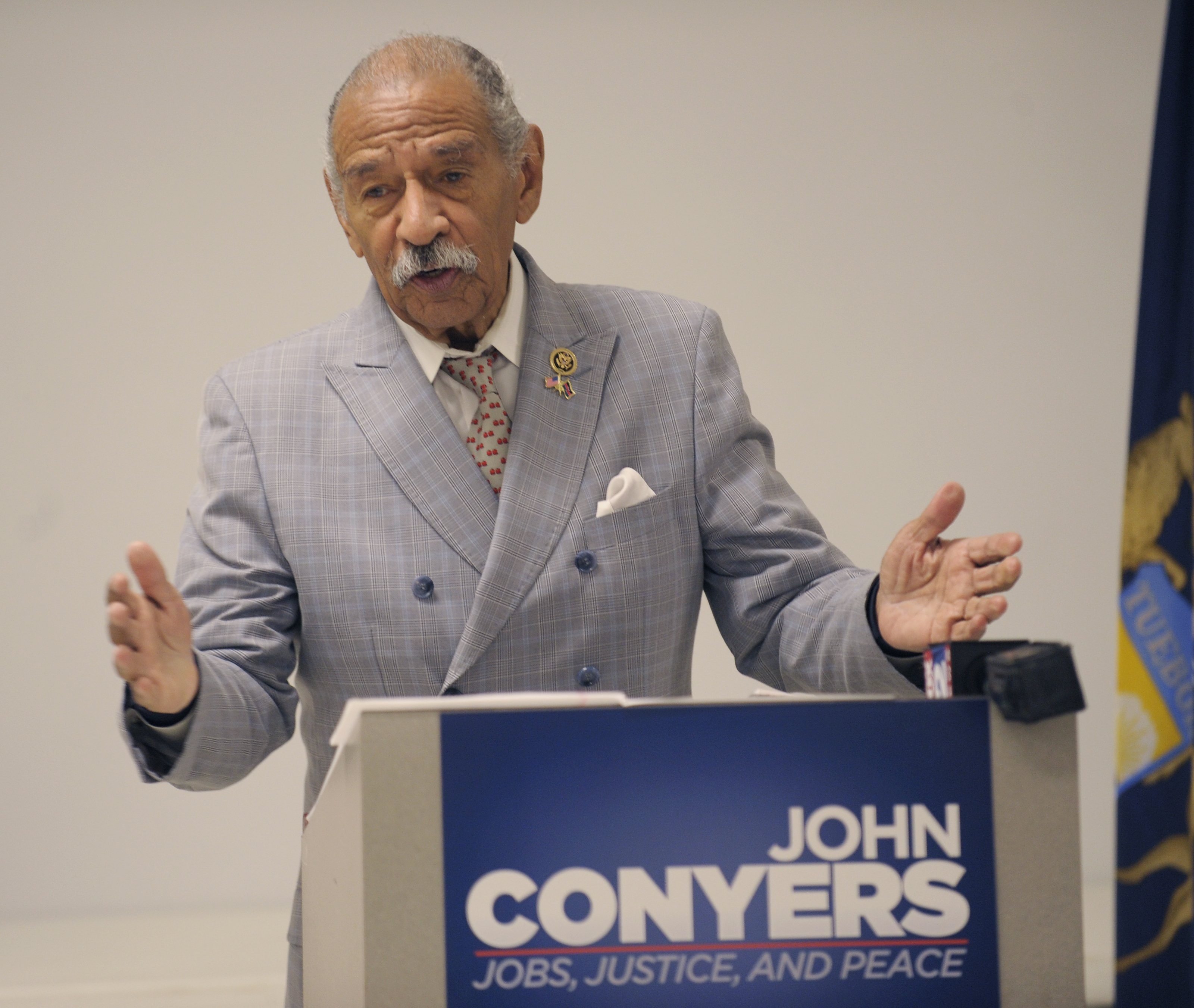 Former U.S. Representative John Conyers dead at 90