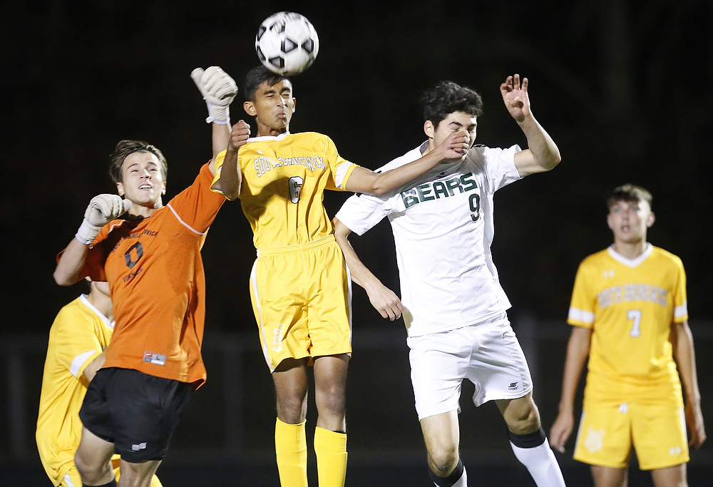 East Brunswick beats South Brunswick for boys soccer GMC title on ...