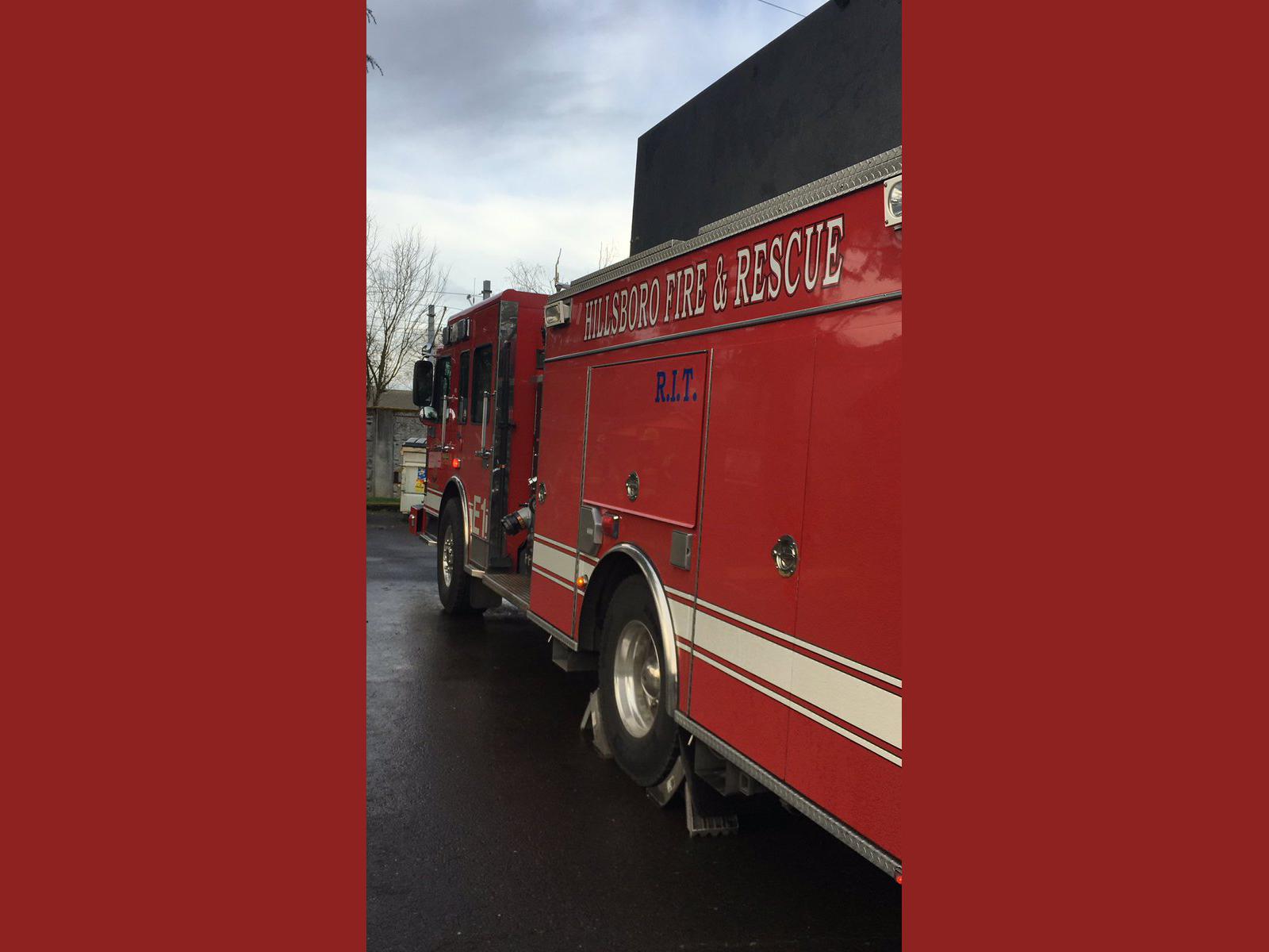 Hillsboro apartment fire kills 1