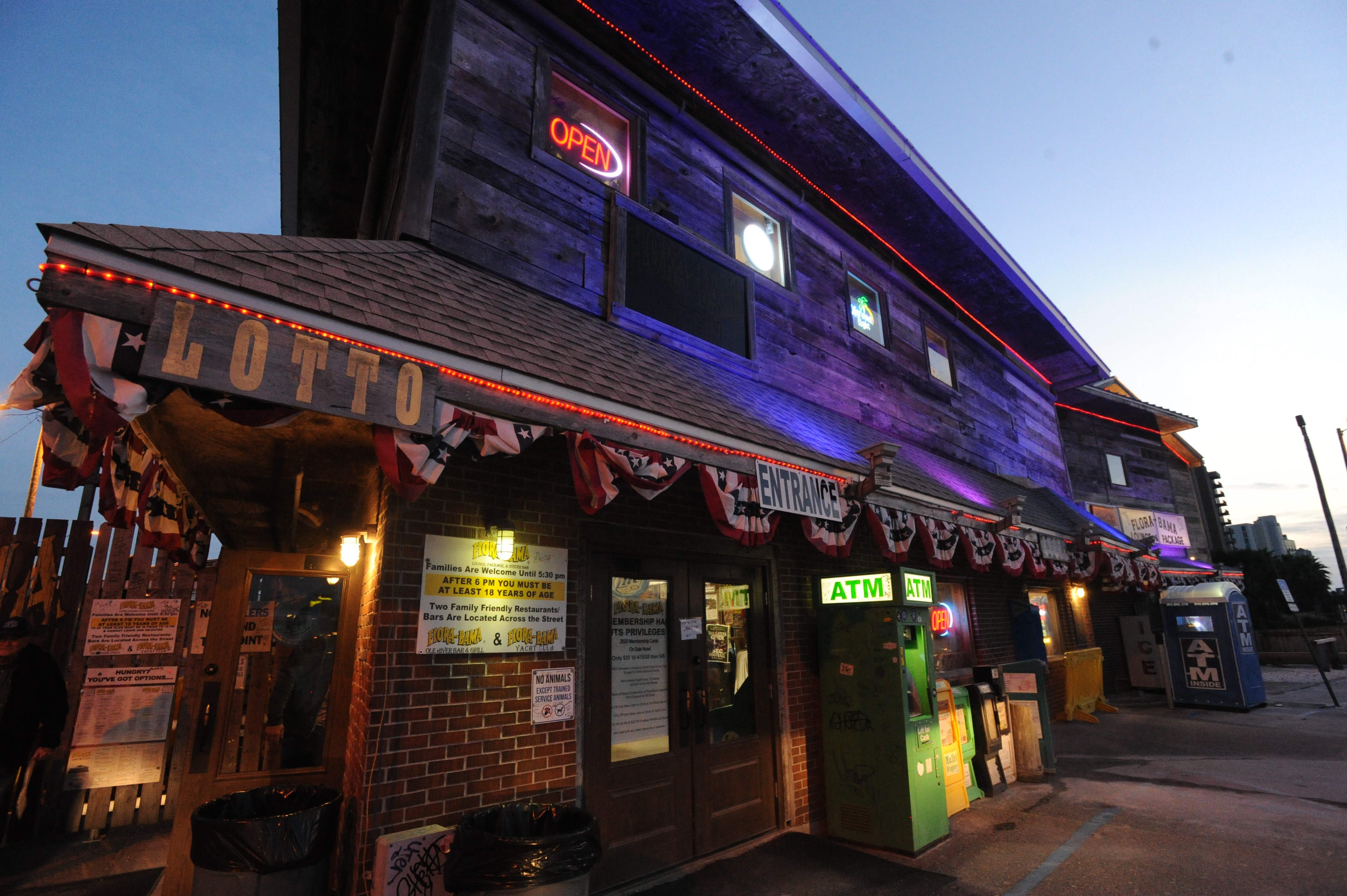 After Big Start To Spring Break Flora Bama Shuts Down Al Com
