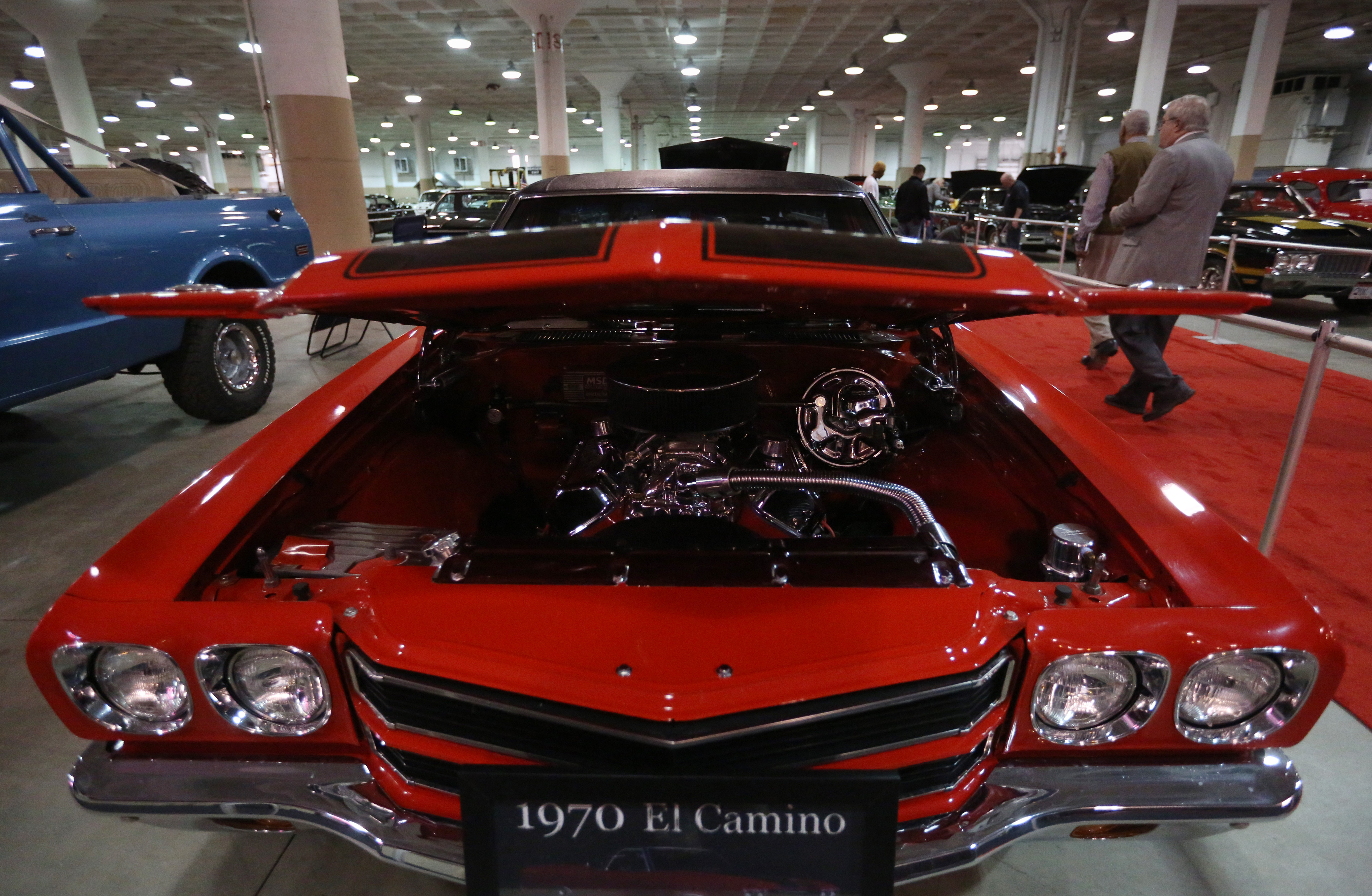 Take A Classic Walk Through The 2019 Cleveland Auto Show Cleveland Com