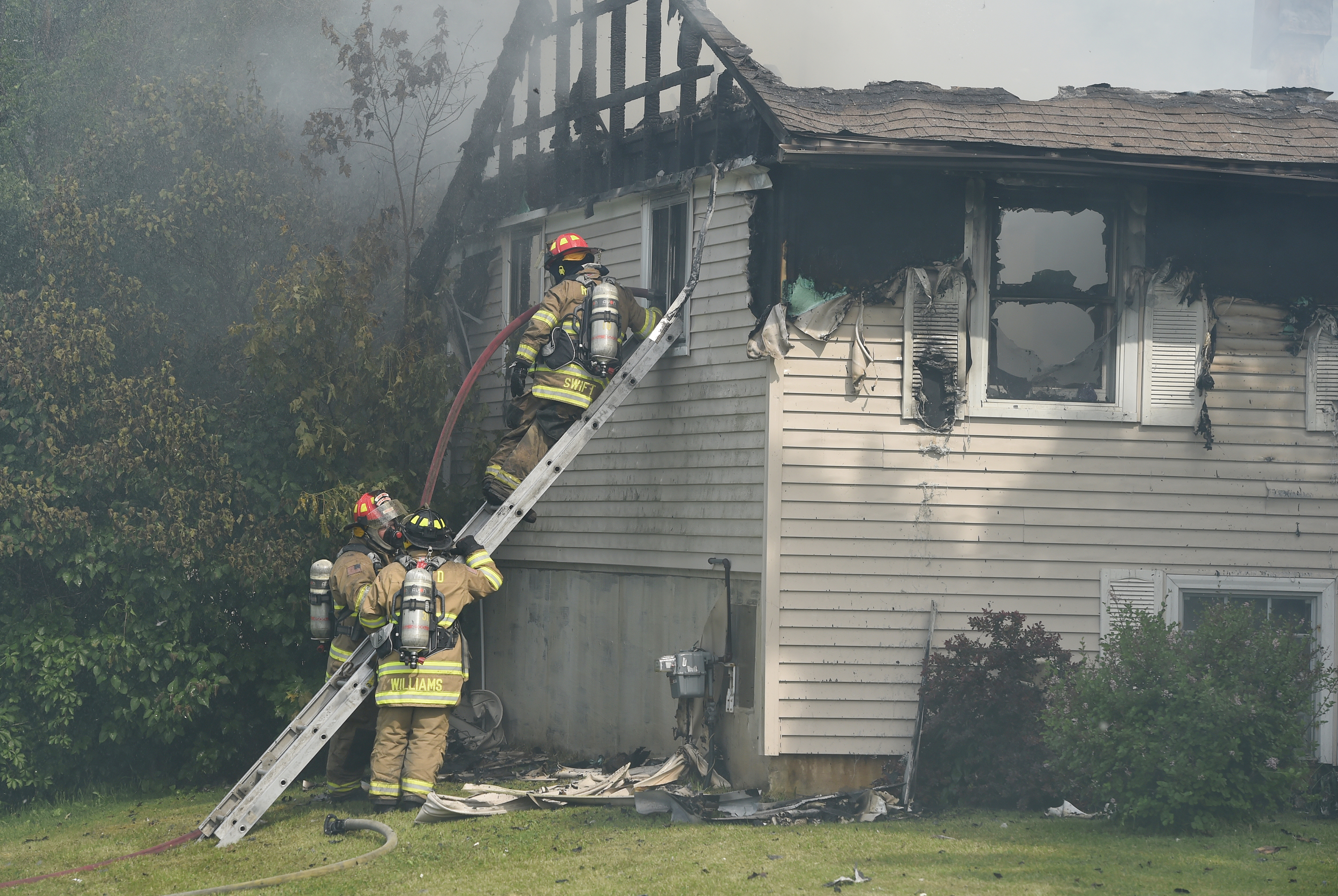 Fire on Lansing Avenue destroys home - mlive.com