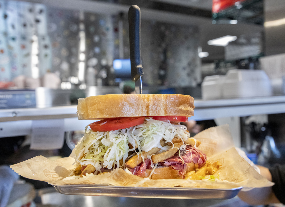 Primanti Bros Opens This Week At Capital City Mall With Free Sandwich Giveaway Sneak Peek Pennlive Com