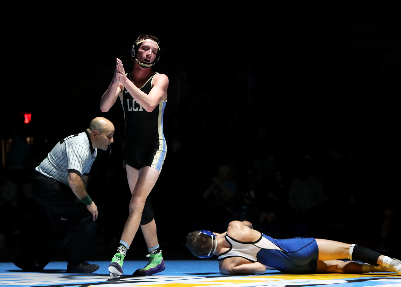 Wrestling Lower Cape May Regional defeats Oakcrest in SJ2 quarterfinal