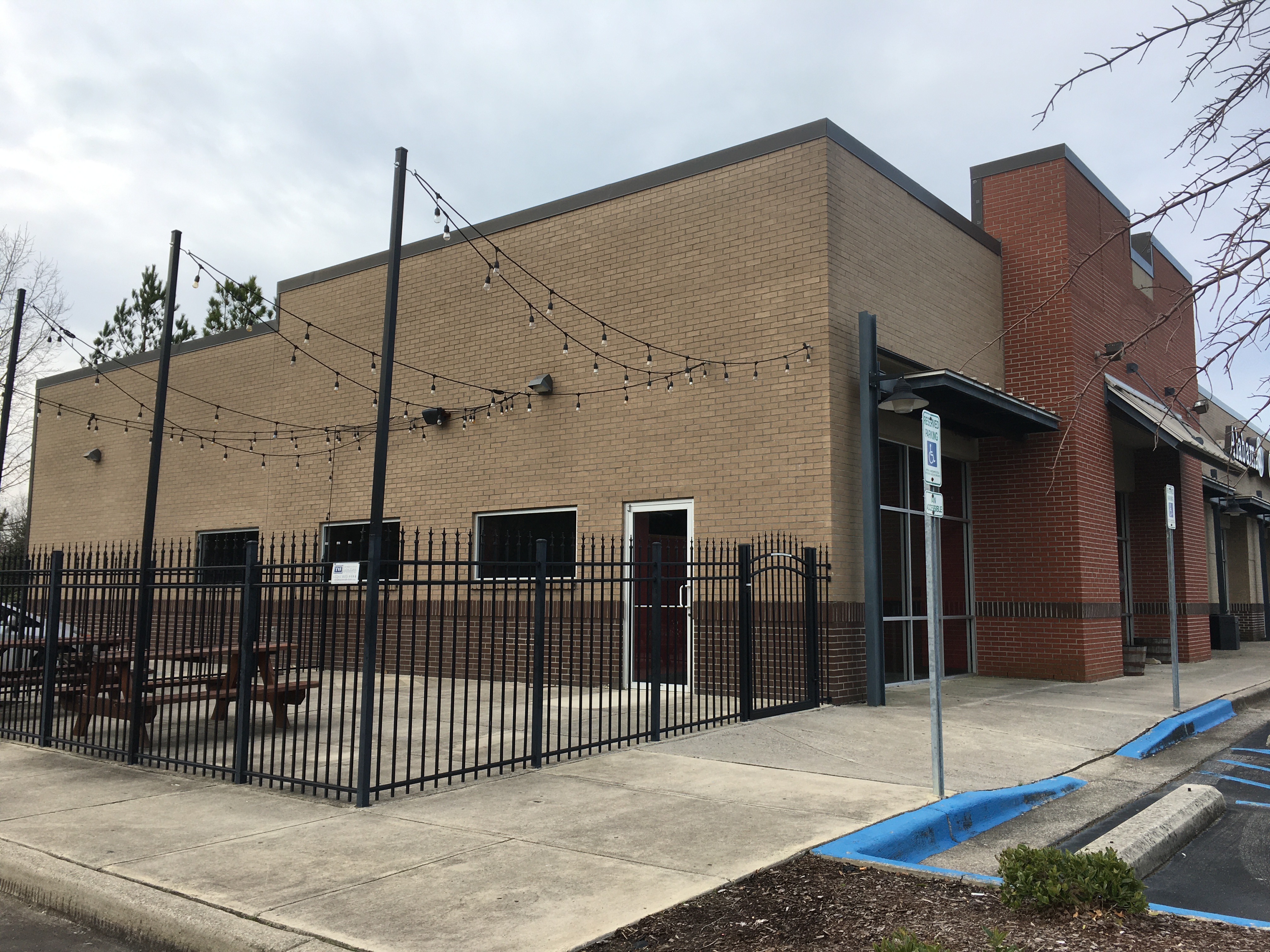 What S Coming To Former Moe S Bbq In South Huntsville Al Com