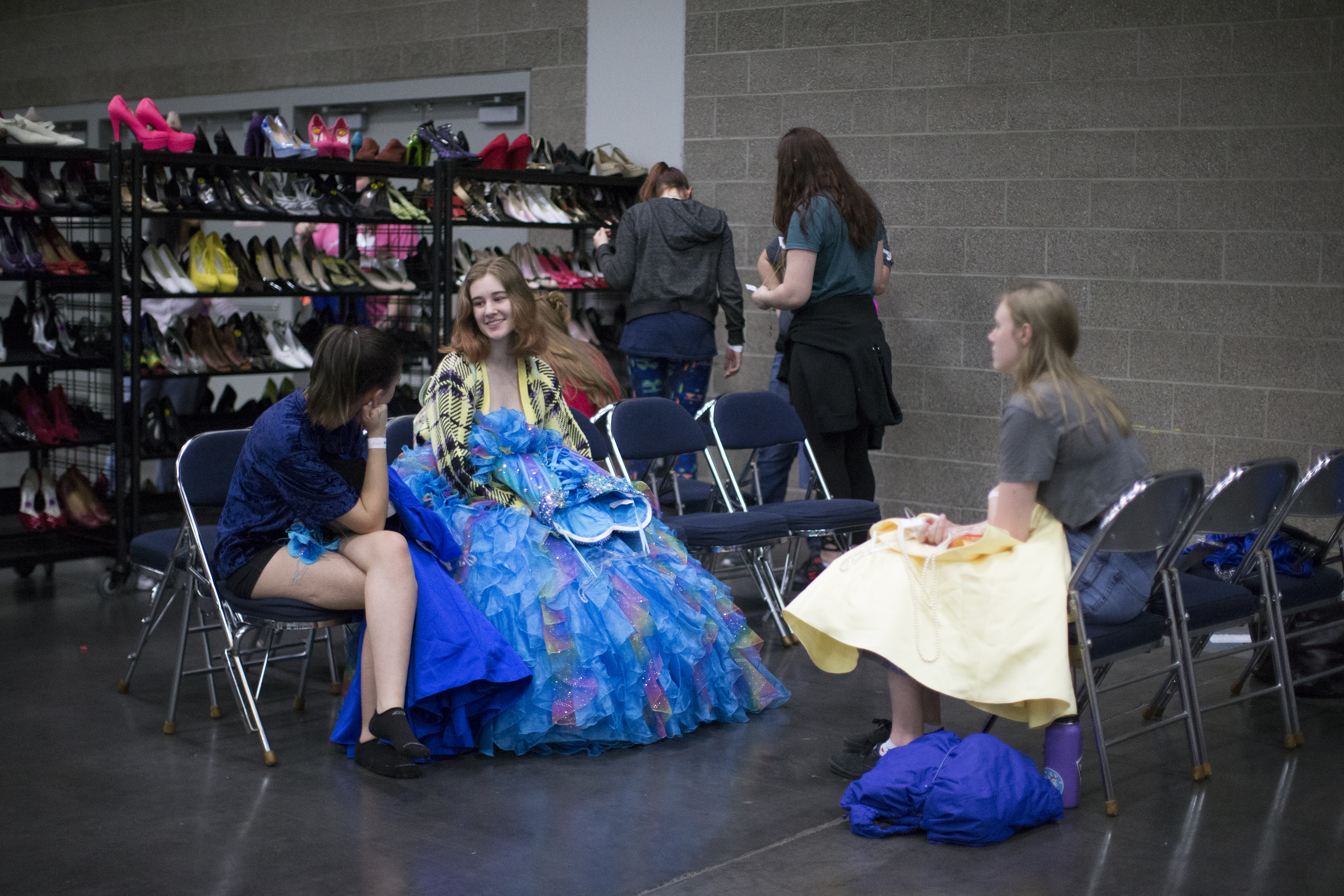 Abby's Closet gives away thousands of prom dresses - oregonlive.com