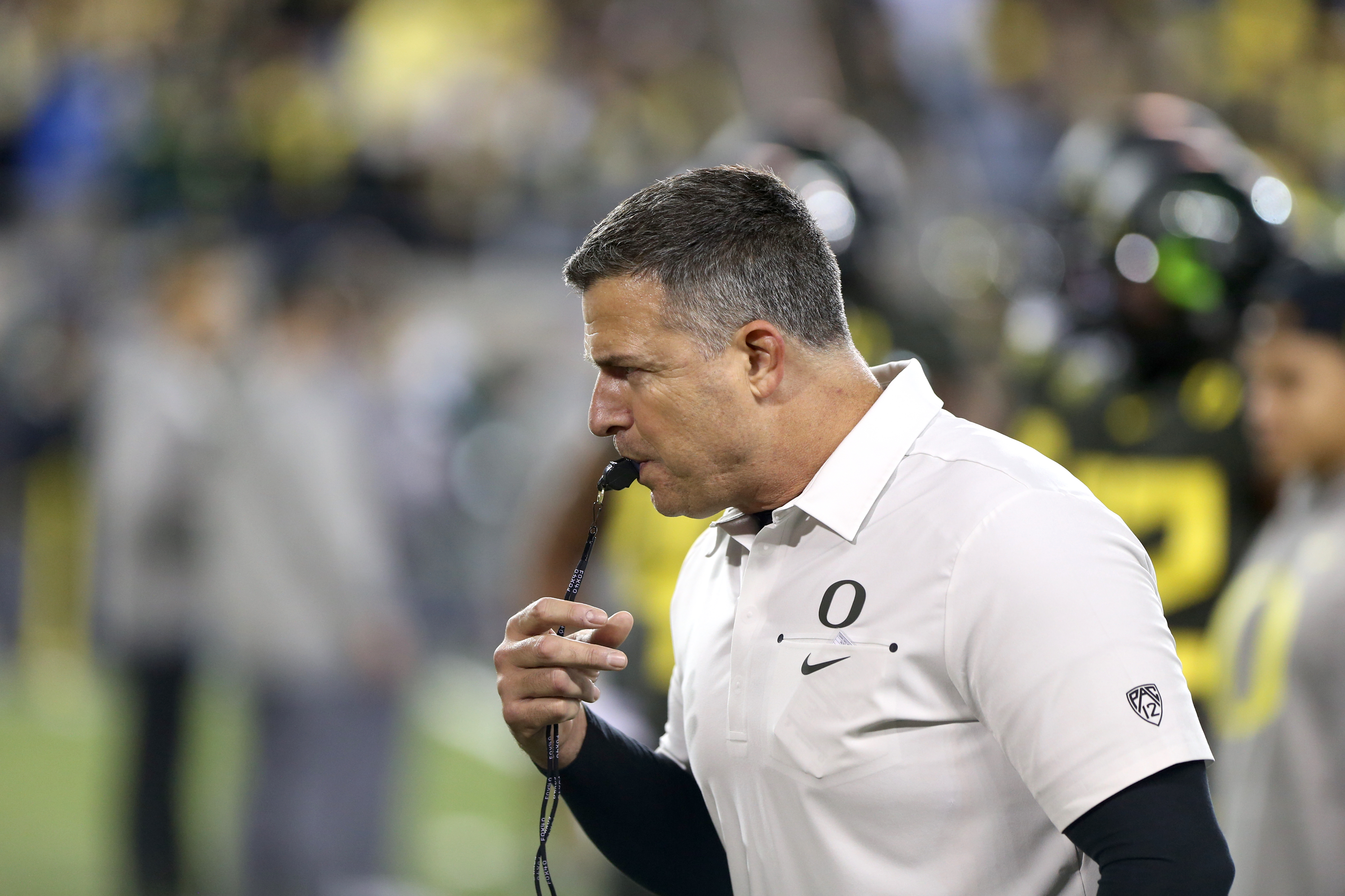 How much do Oregonians want to pay college football coaches? Issues &  Answers - oregonlive.com