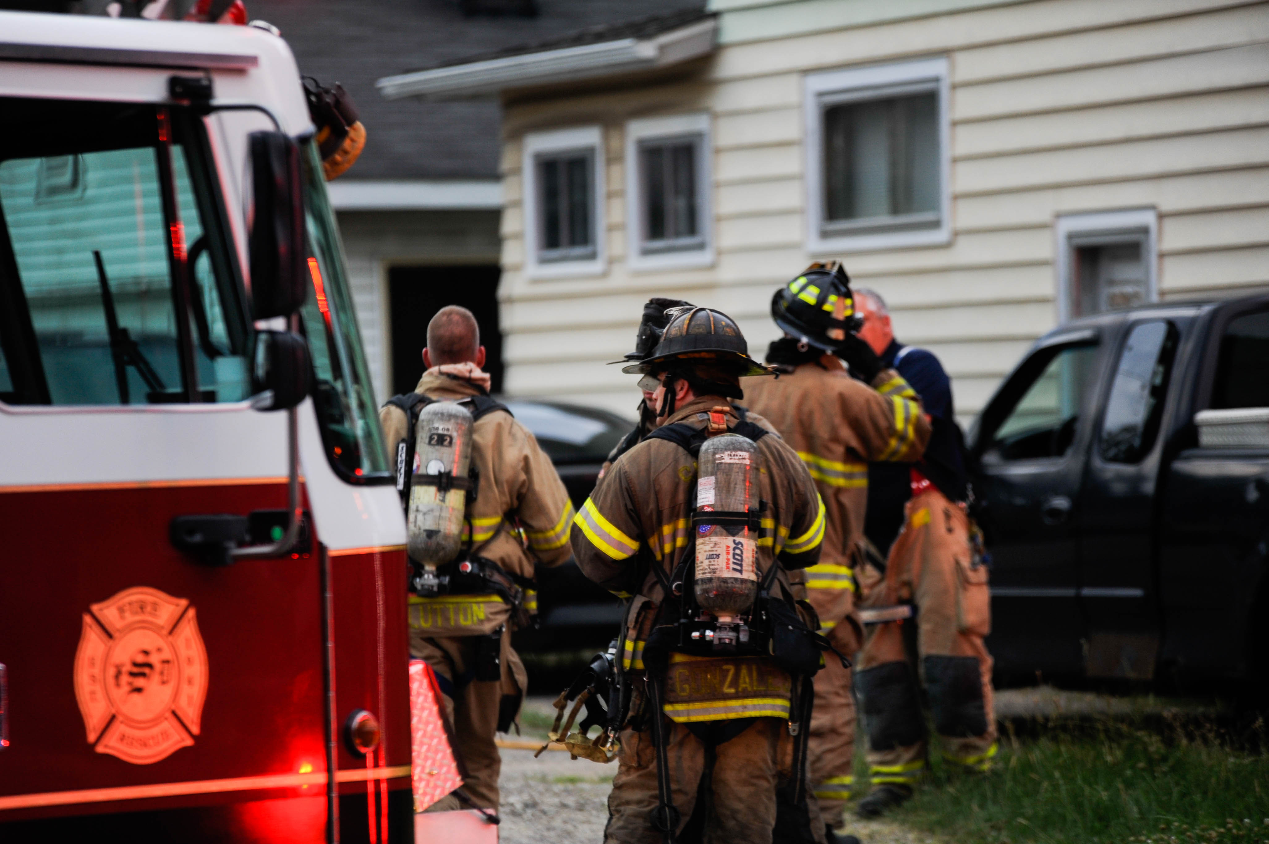Summit and Jackson fire crews respond to fire on McDevitt Avenue ...