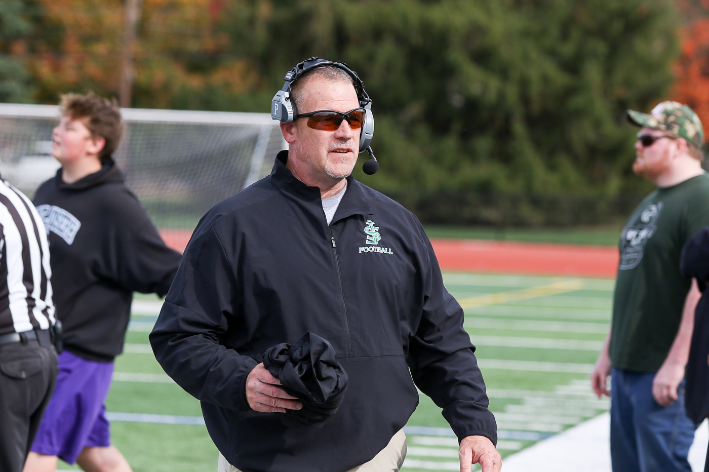 Linden vs. St. Joseph (Met) on October 26 - nj.com