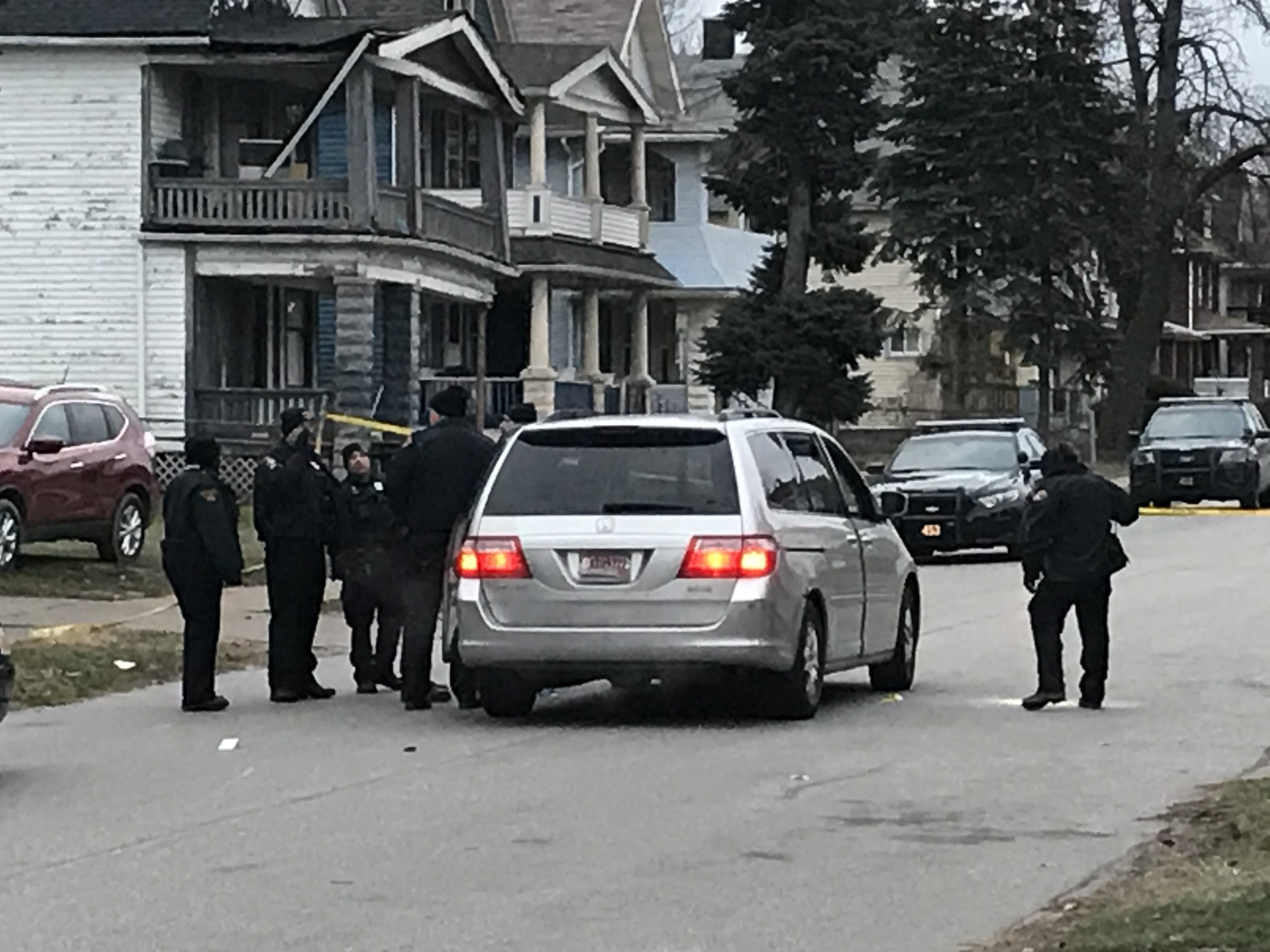 Police Chase Cleveland Ohio Today - qzei1e0