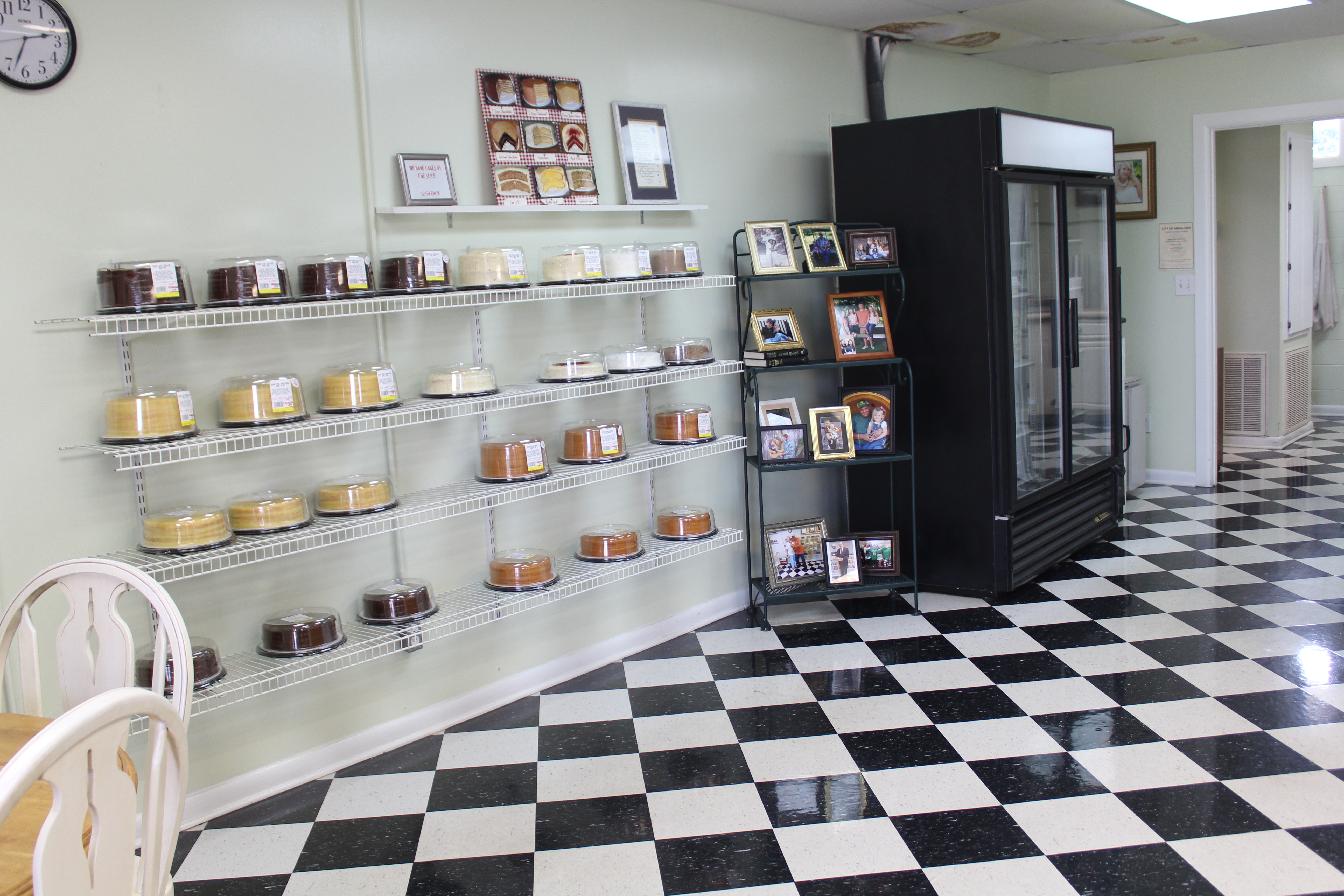 Dean's Cake House - al.com