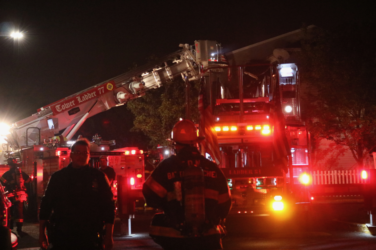 1 dead in fire that destroyed Clifton home - silive.com