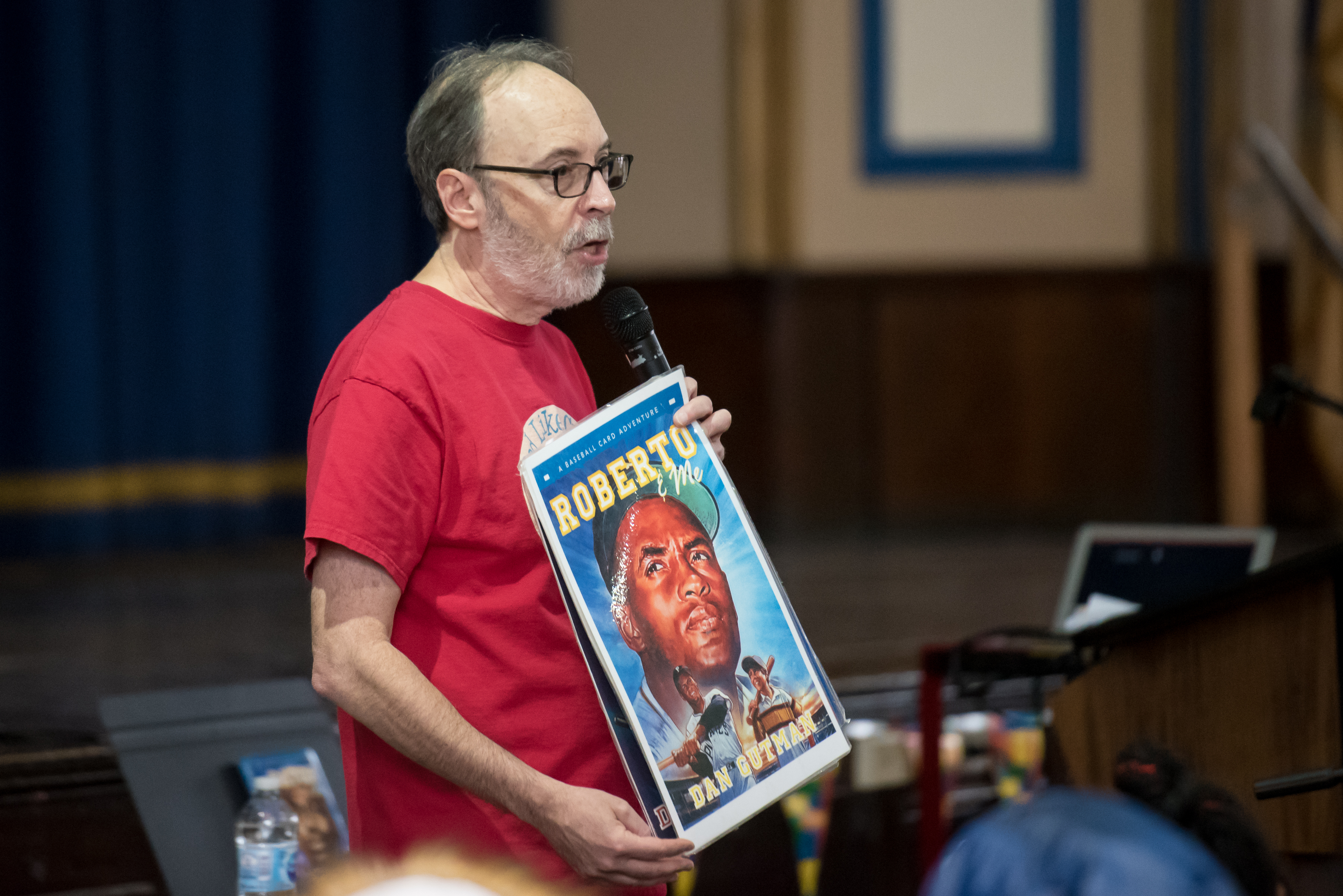 Children's author Dan Gutman visits School 22 in Jersey City - nj.com