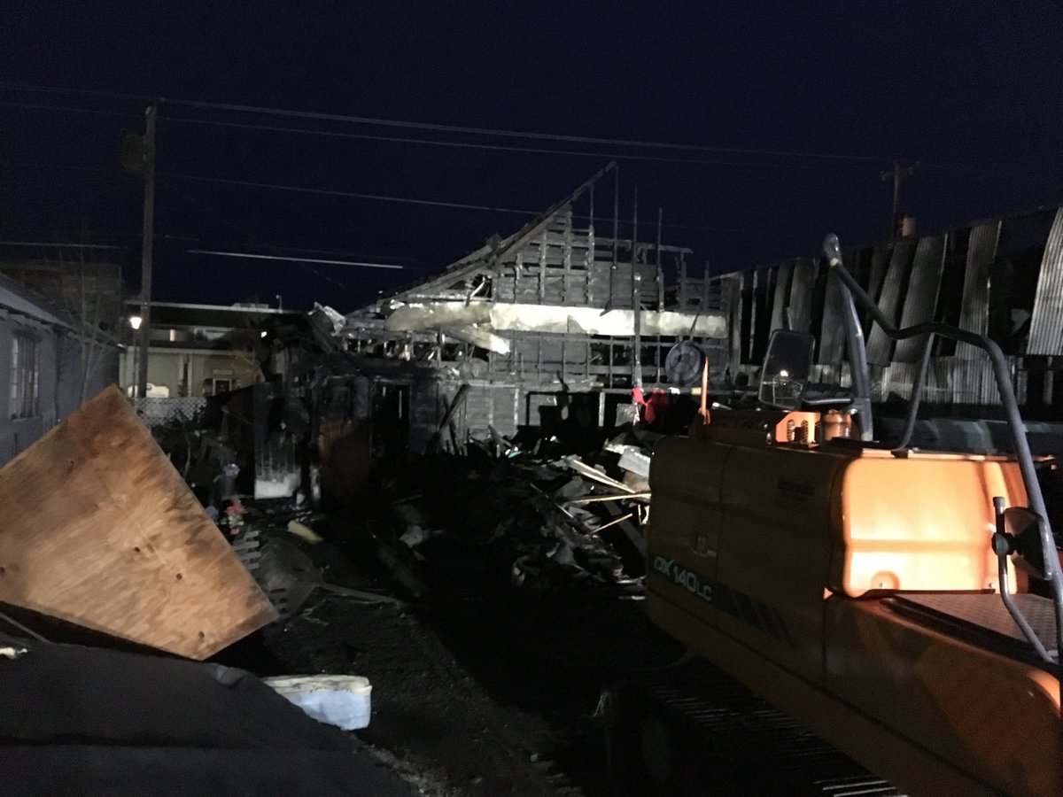 Man missing after 3alarm fire in Molalla