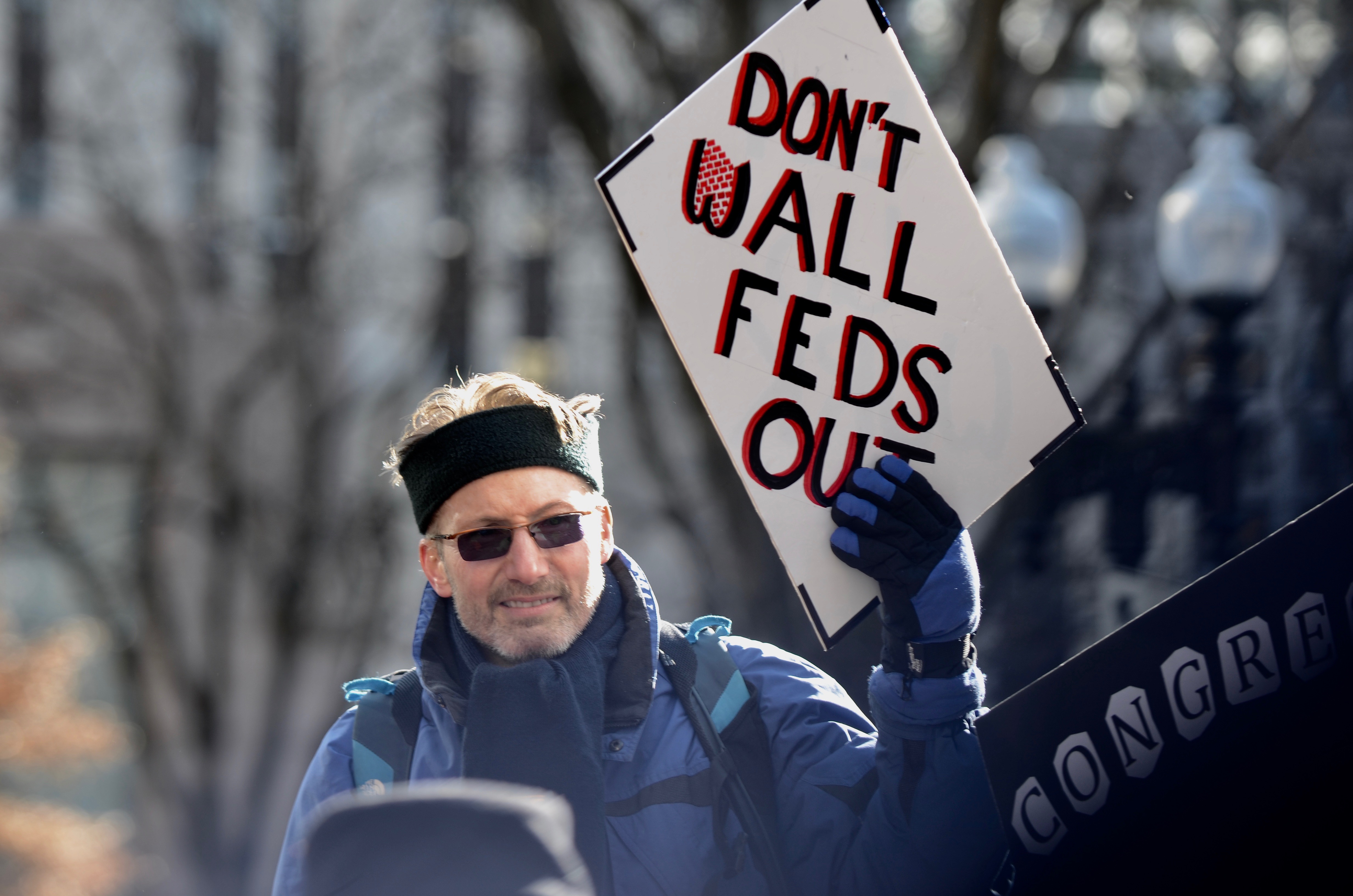 Federal workers protest in Boston amid government shutdown - masslive.com