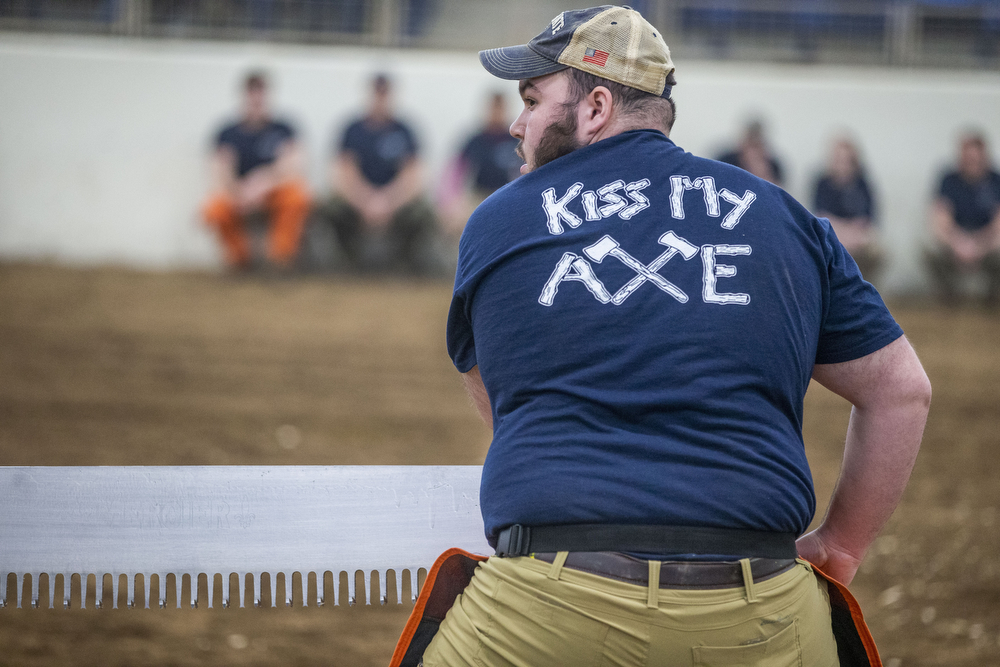 Lumberjacks compete at the 2019 Pennsylvania Farm Show