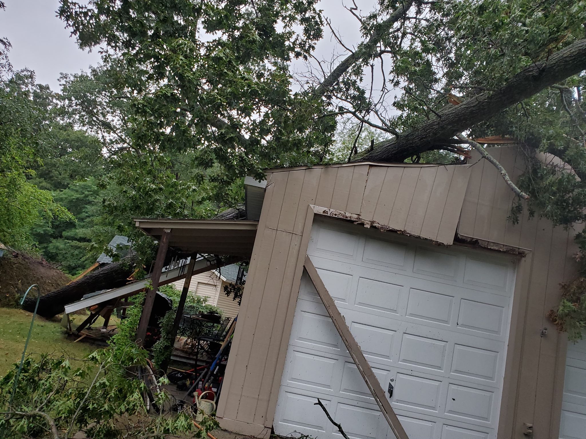 Storms down trees, knock out power for thousands across Muskegon County ...