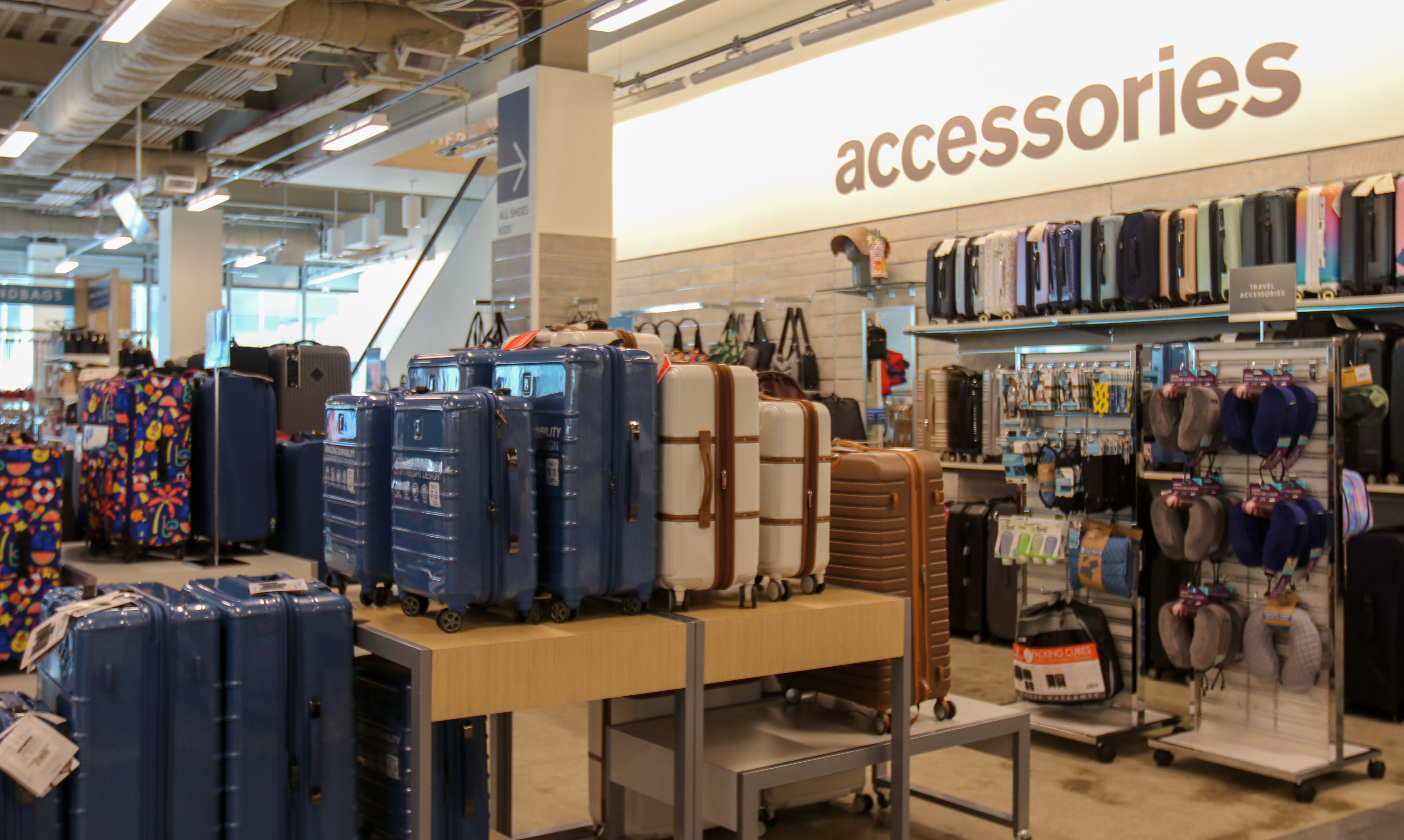 First look inside Nordstrom Rack in Empire Outlets - silive.com