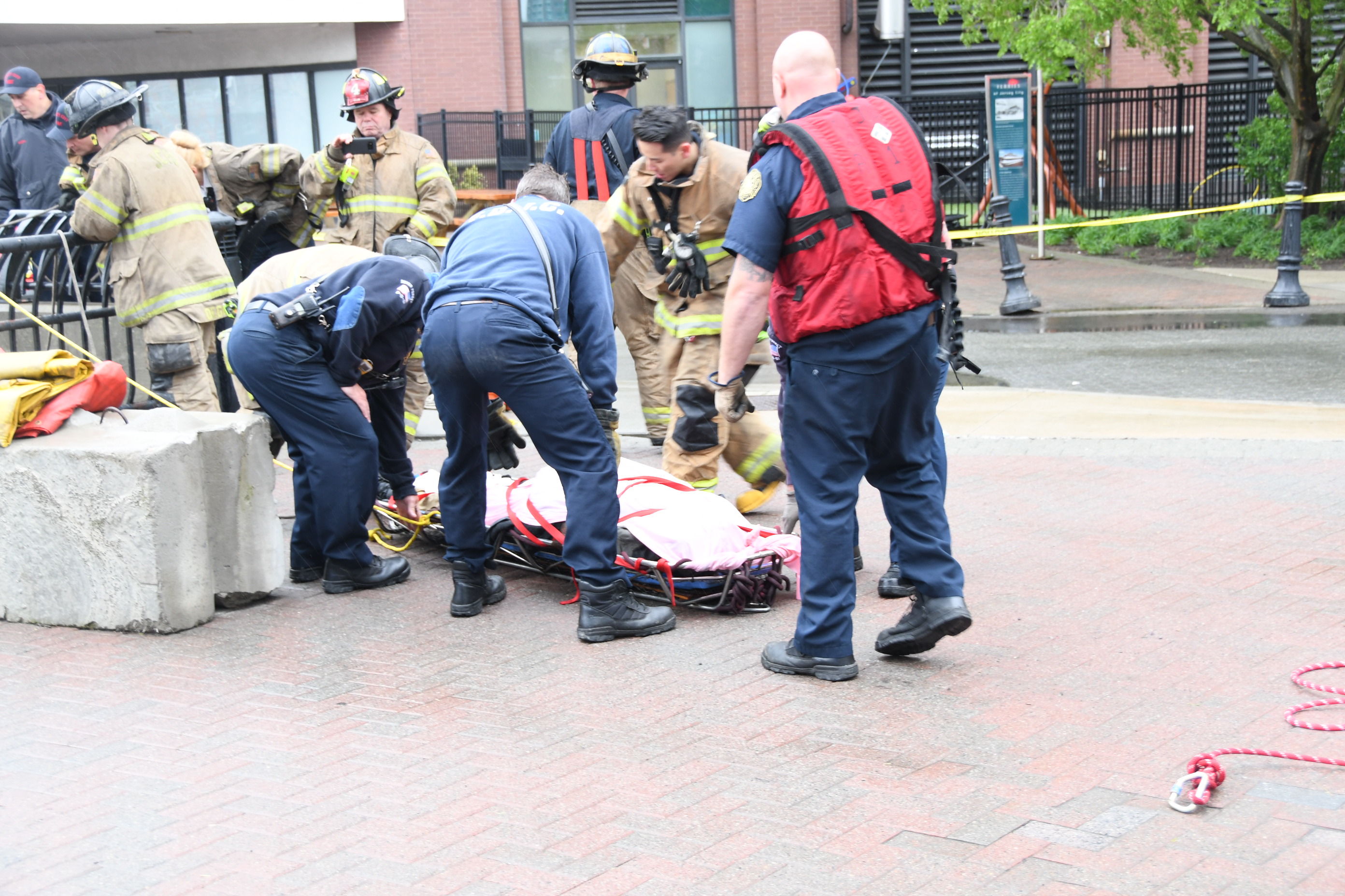 Body pulled from Hudson River