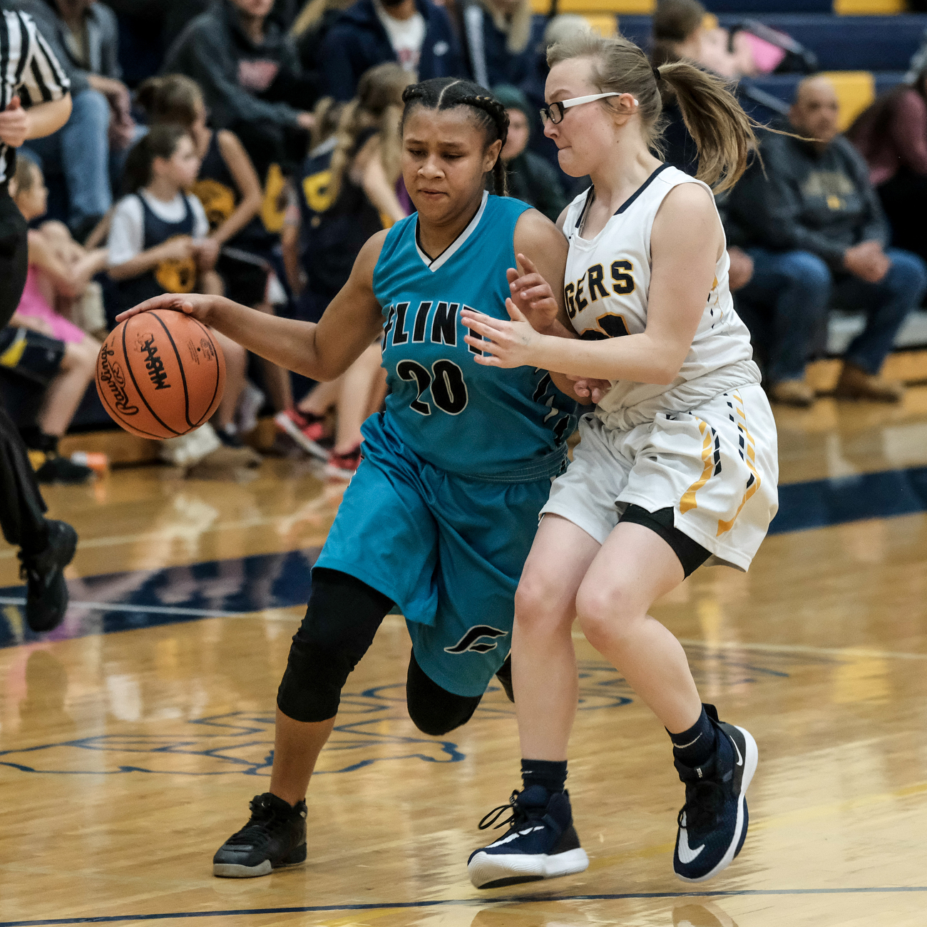 Burton Bendle Tigers defeat Flint Jaguars 4126