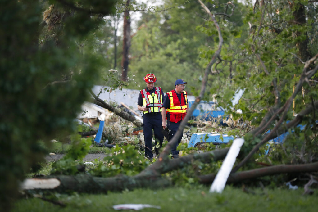Tornadoes leave trail of destruction across Ohio, Indiana - oregonlive.com