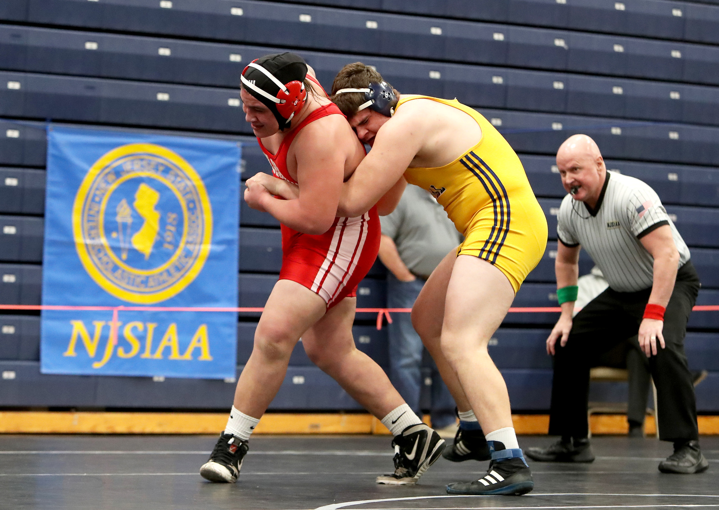 Wrestling Paulsboro defeats Delaware Valley, 509, for 2020 NJSIAA