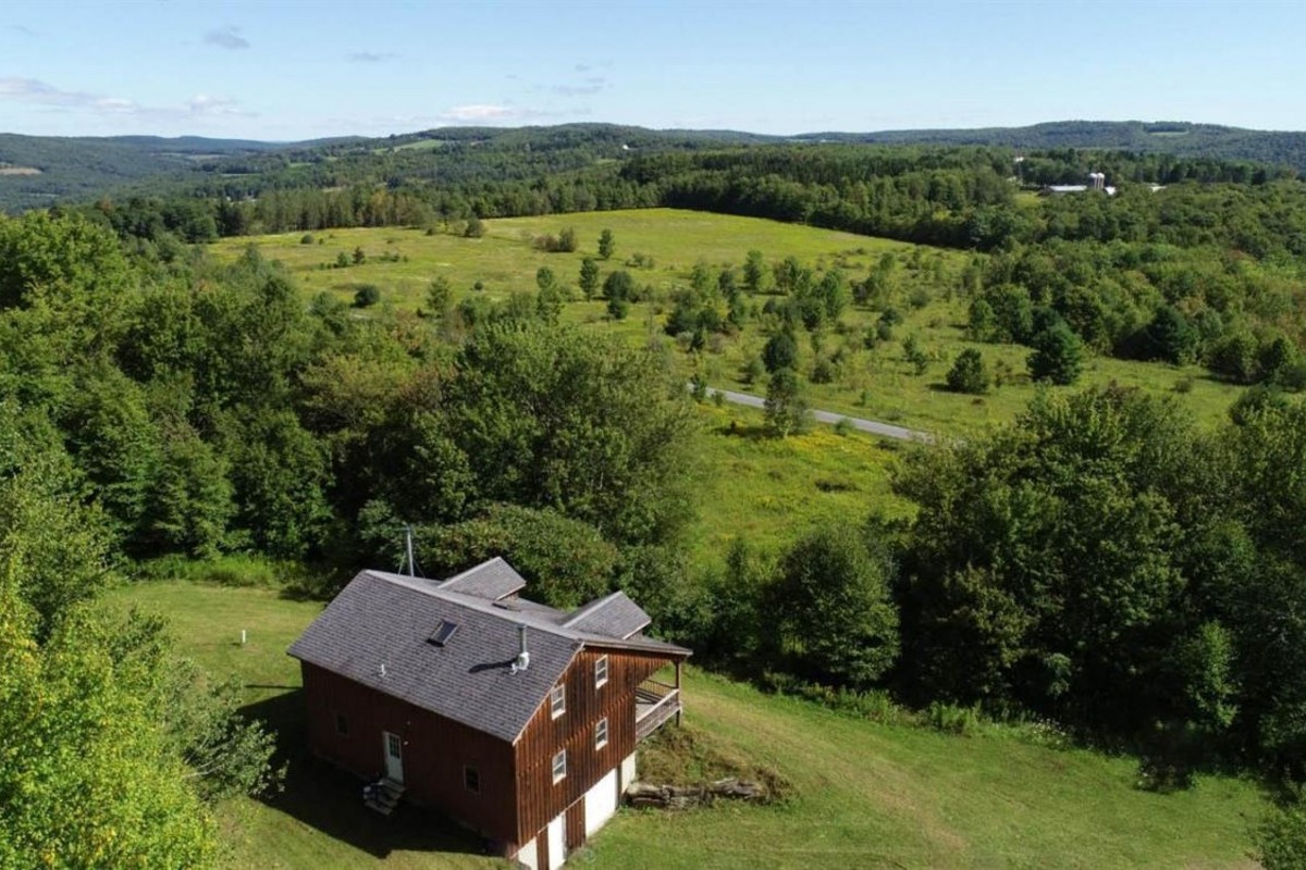 Flipboard For sale in Upstate NY Catskills cabin retreat for 249,000