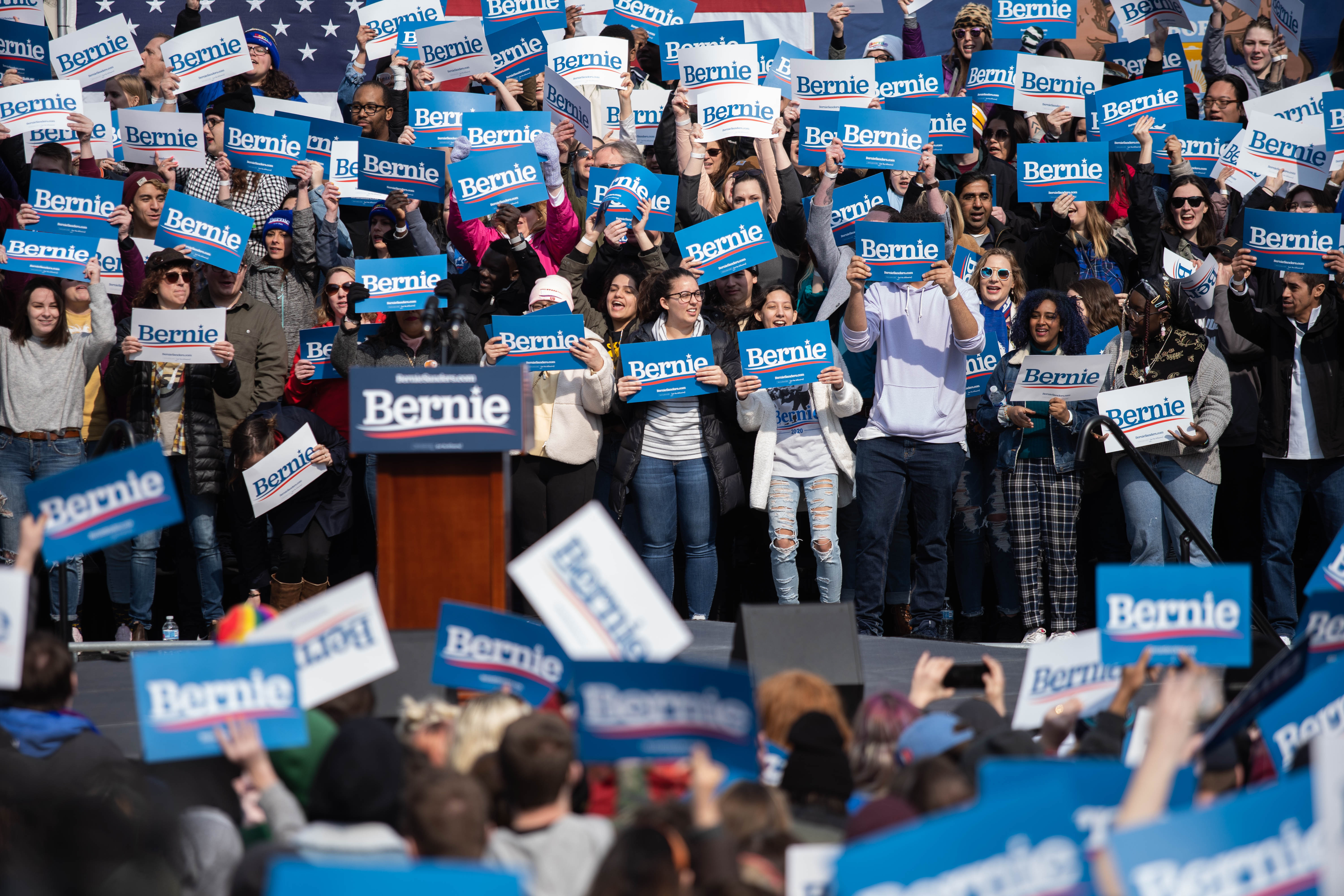 Bernie Sanders holds rally in Grand Rapids - mlive.com