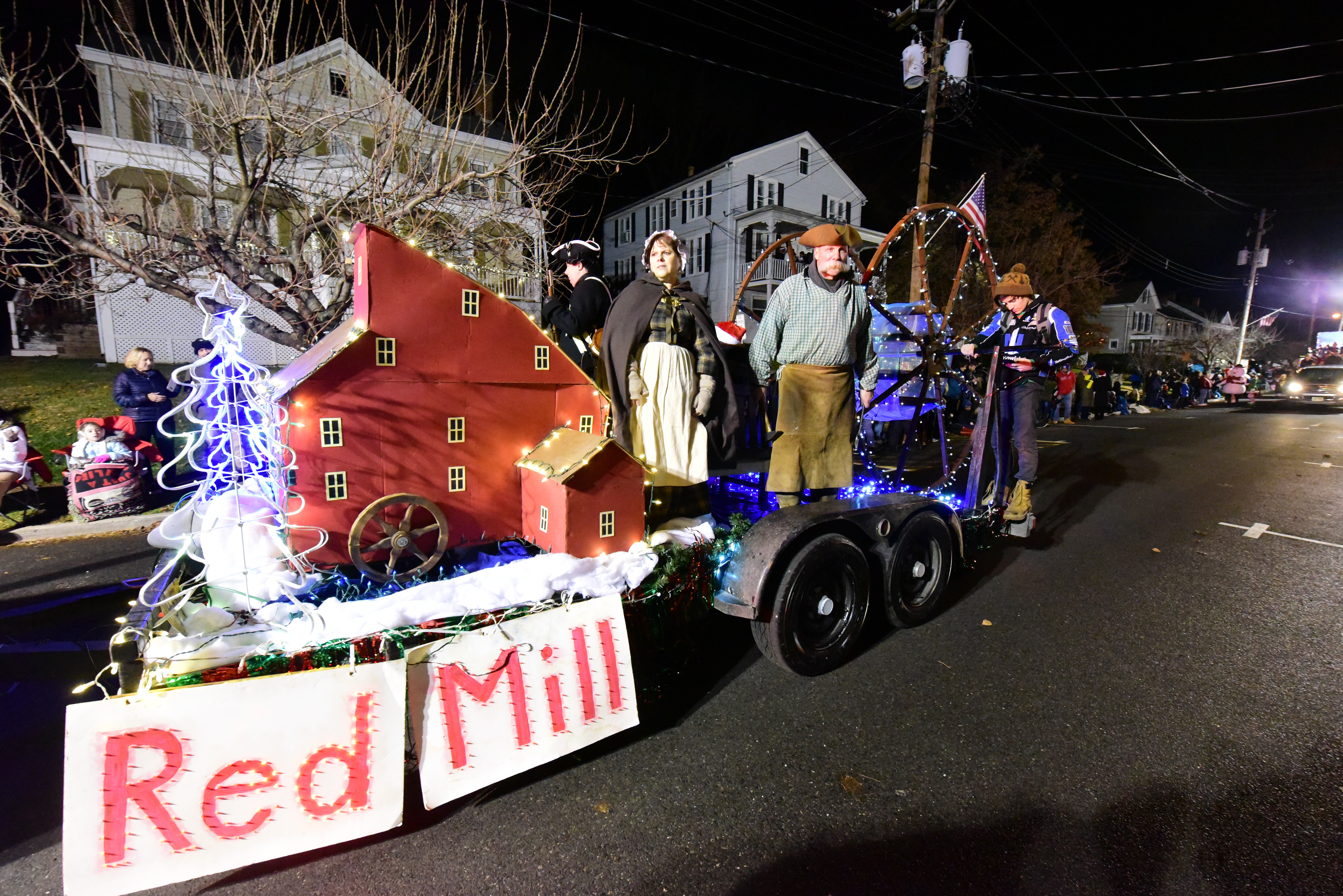 Clinton Nj Christmas Parade 2022 Route The 2019 Clinton Christmas Parade - Lehighvalleylive.com